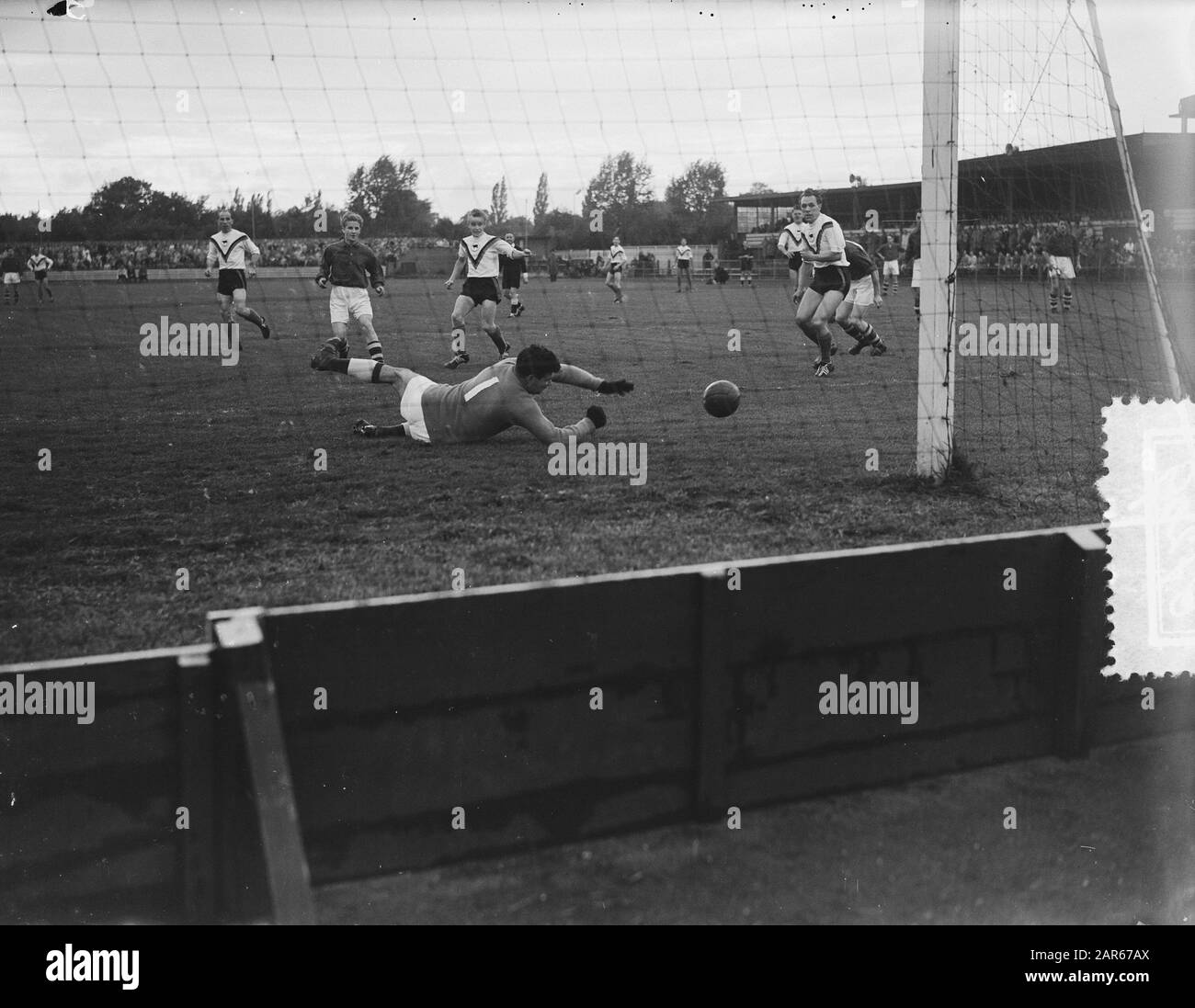 Profeague Nbvb Hilversum, Amsterdam Rotterdam Data: 11 Settembre 1954 Luogo: Amsterdam, Hilversum, Rotterdam Parole Chiave: Sport, Calcio Foto Stock