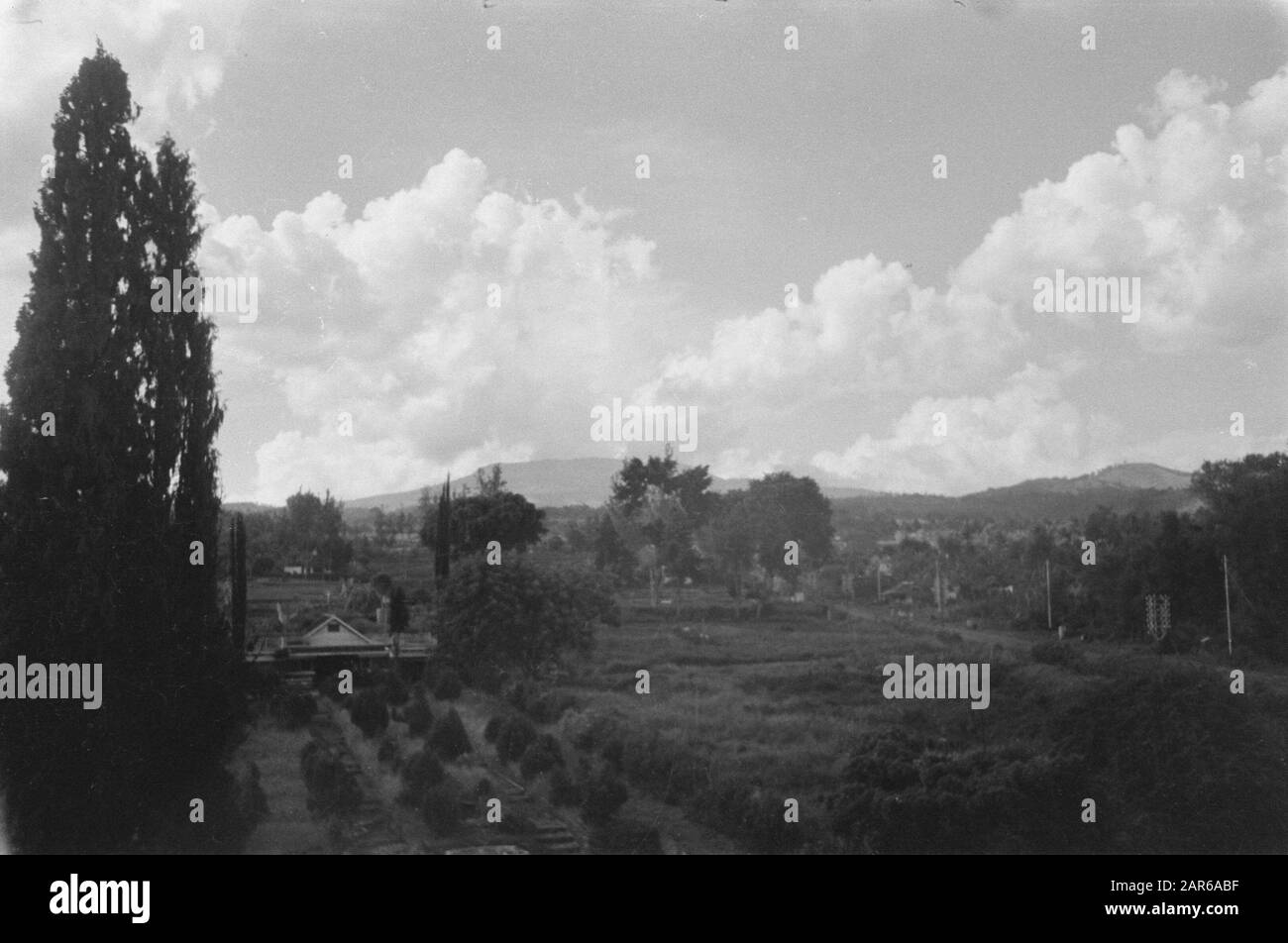 2nd Gruppo Brigade Di Fanteria A Poerwakarta Landscape Data: Settembre 1947 Ubicazione: Indonesia, Java, Indie Orientali Olandesi Foto Stock