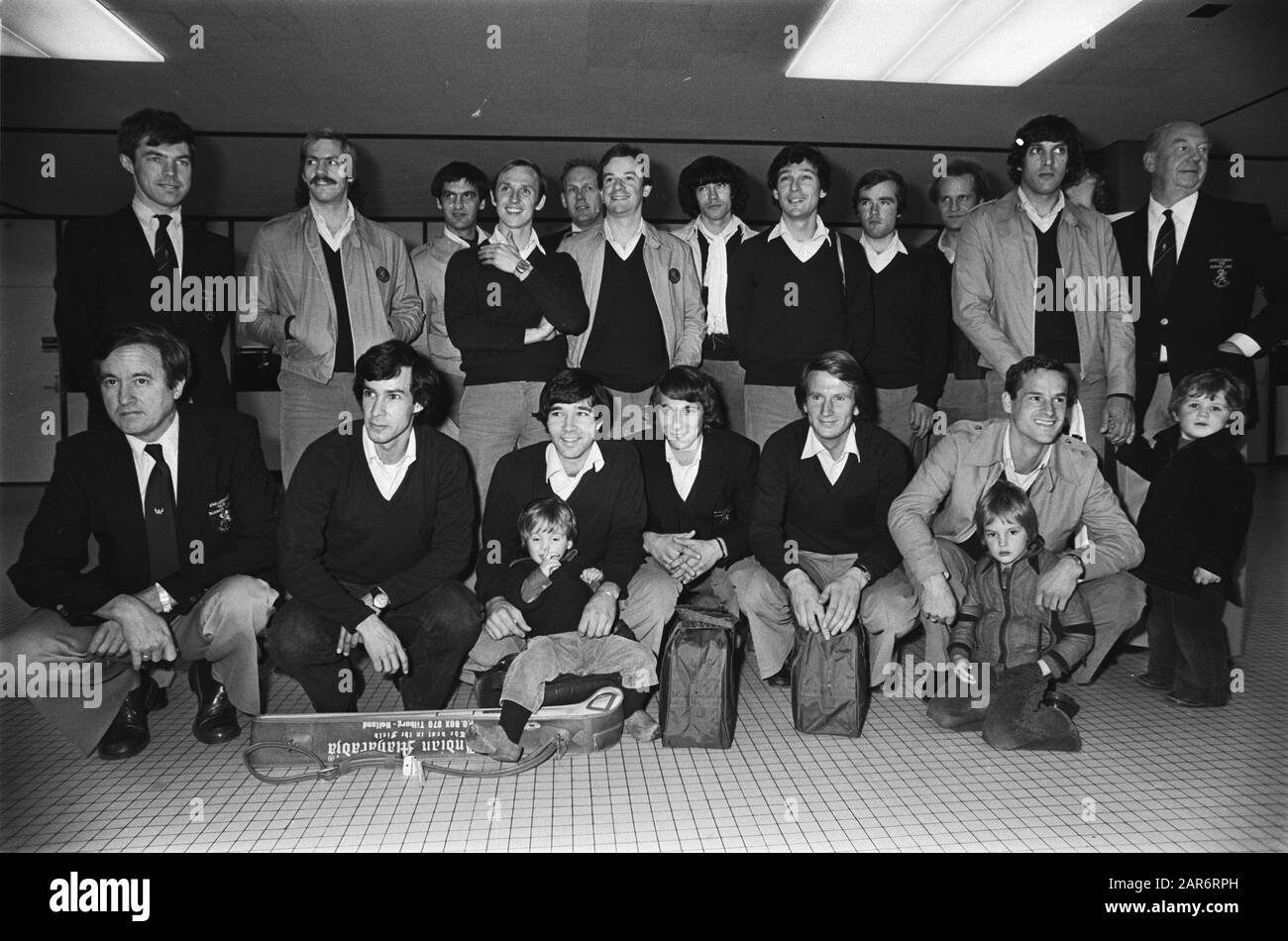 Nazionale di hockey (uomini) a Coppa del mondo Argentina; l'intera selezione a Schiphol Data: 15 Marzo 1978 luogo: Noord-Holland, Schiphol Parole Chiave: Hockey Foto Stock