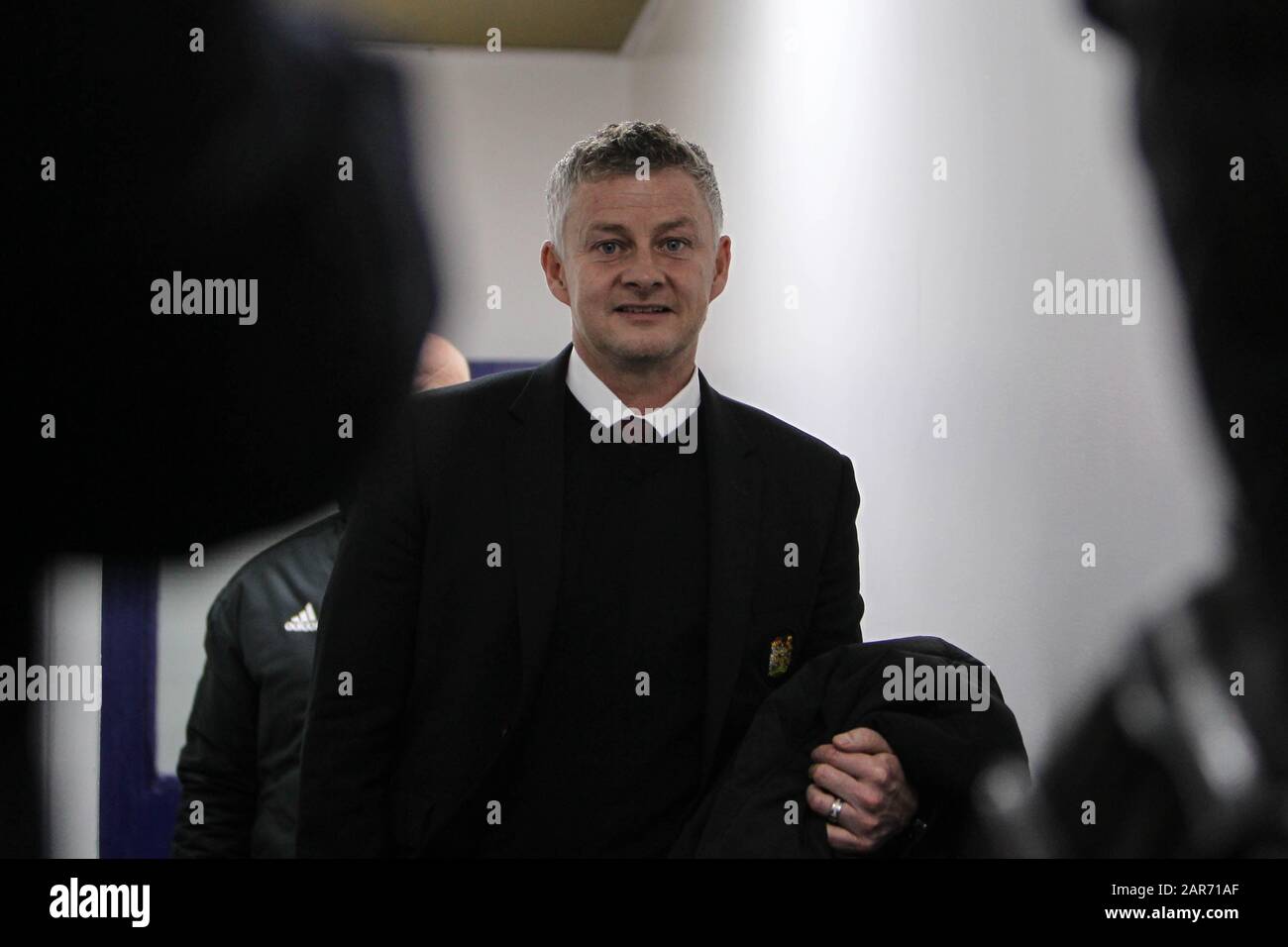Birkenhead, Regno Unito. 26th Gen 2020. Il Manchester United Manager Ole Gunnar Solskjaer arriva prima della quarta partita della fa Cup tra Tranmere Rovers e il Manchester United a Prenton Park il 26th gennaio 2020 a Birkenhead, Inghilterra. (Foto di Richard Ault/phcimages.com) Credit: PHC Images/Alamy Live News Foto Stock