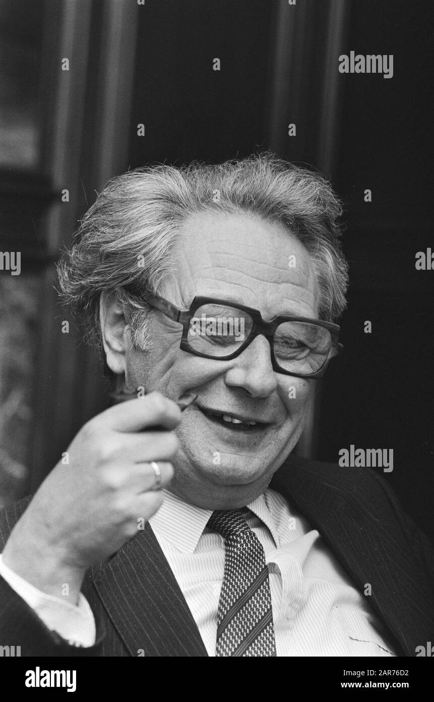 Incarico Financiaal Dagblad; Hazelhoff Abn-Bank Data: 20 Novembre 1985 Nome Personale: Hazelhoff Nome Istituzionale: Financial Dagblad Foto Stock