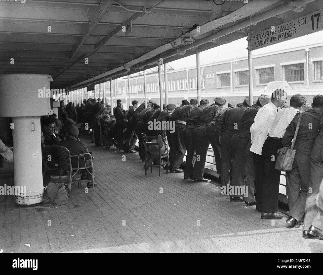 Soldati a bordo della nave Data: 20 agosto 1948 Parole Chiave: Militare, navi Foto Stock