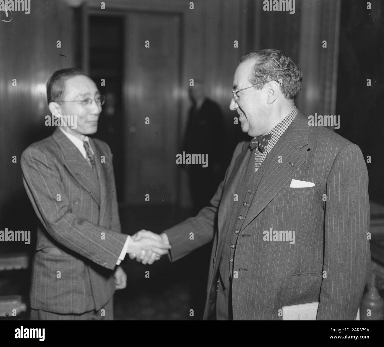 Prima sessione Corte Internazionale di Giustizia nel Palazzo della Pace Data: 8 aprile 1946 Nome dell'istituzione: Palazzo della Pace Foto Stock