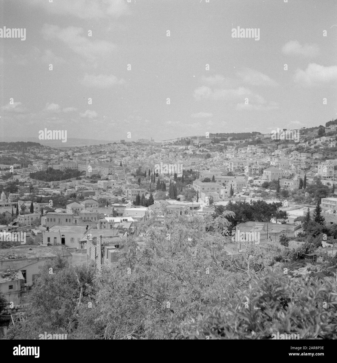 Israele: Nazareth Hills attached houses of Nazareth Date: Undate Location: Galilea, Israele, Nazareth Keywords: Edifici, colline, panorami, città Foto Stock