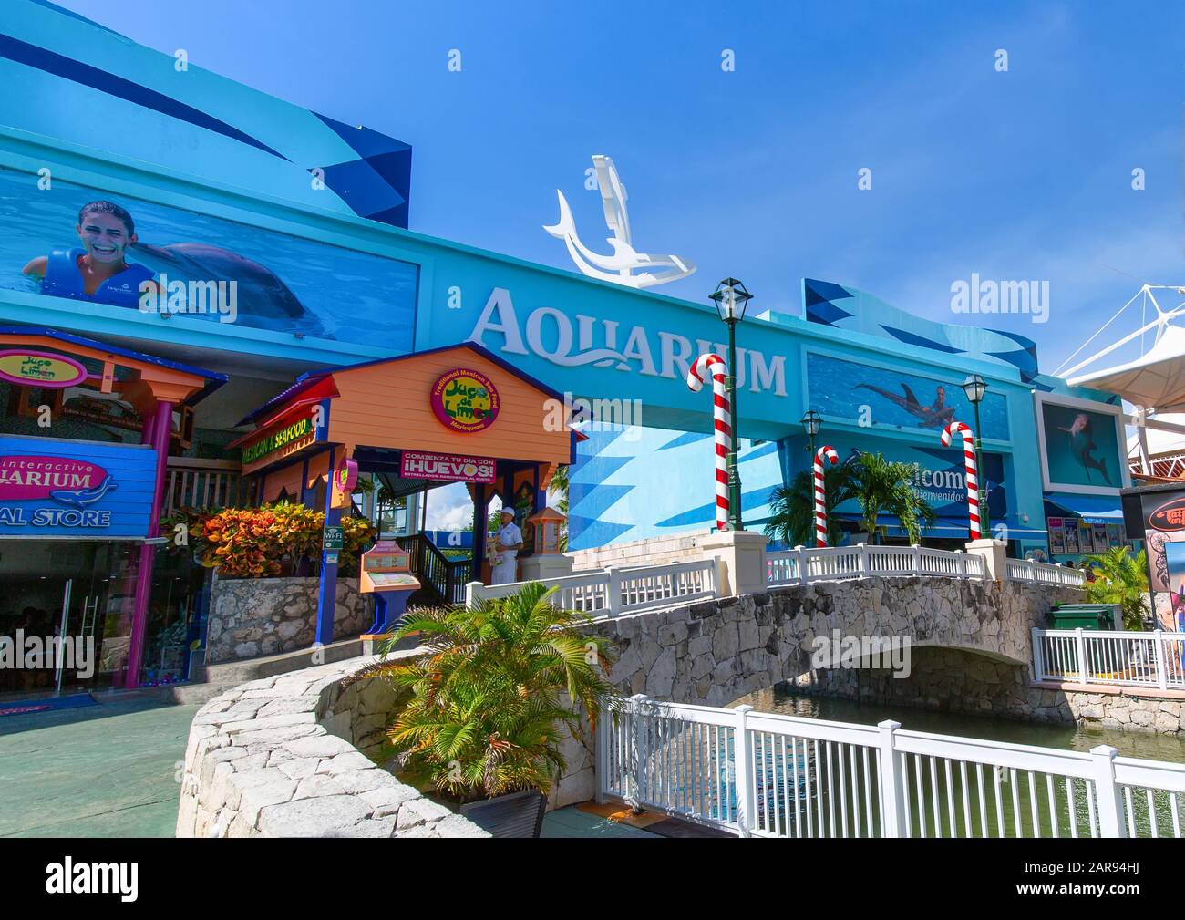 Cancun, Messico - 20 dicembre 2019: Interattivo Cancun Interactive Cancun Aquarium situato nel più grande centro commerciale la Isla. L'acquario ospita Foto Stock