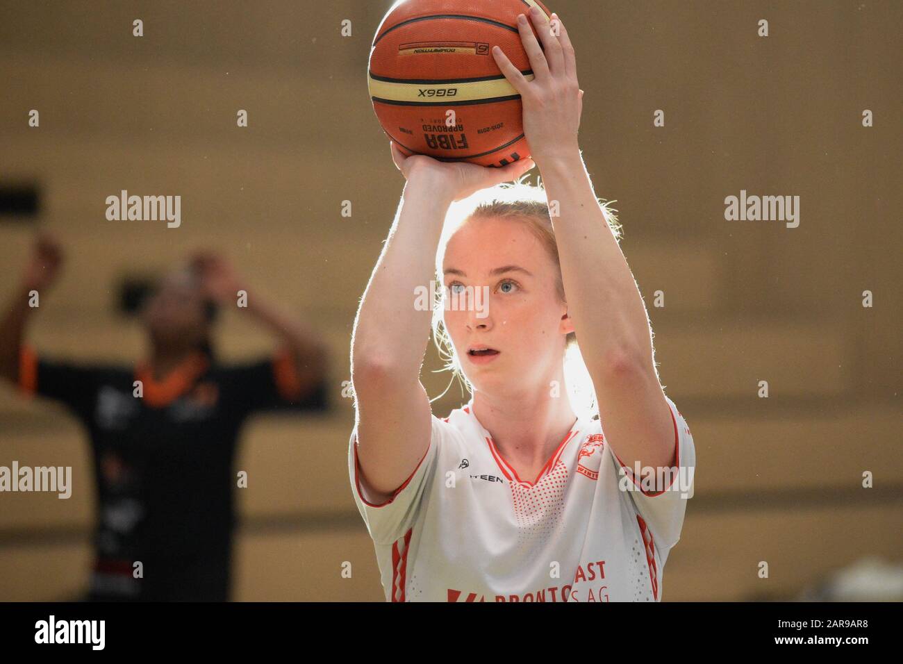 Winterthur, Svizzera. 26th Gen 2020. Livia Balle, 21 BCW durante la partita di basket femminile BC Winterthur vs BC Hélios (Swiss woman First League) (Foto di Sergio Brunetti/Pacific Press) Credit: Pacific Press Agency/Alamy Live News Foto Stock