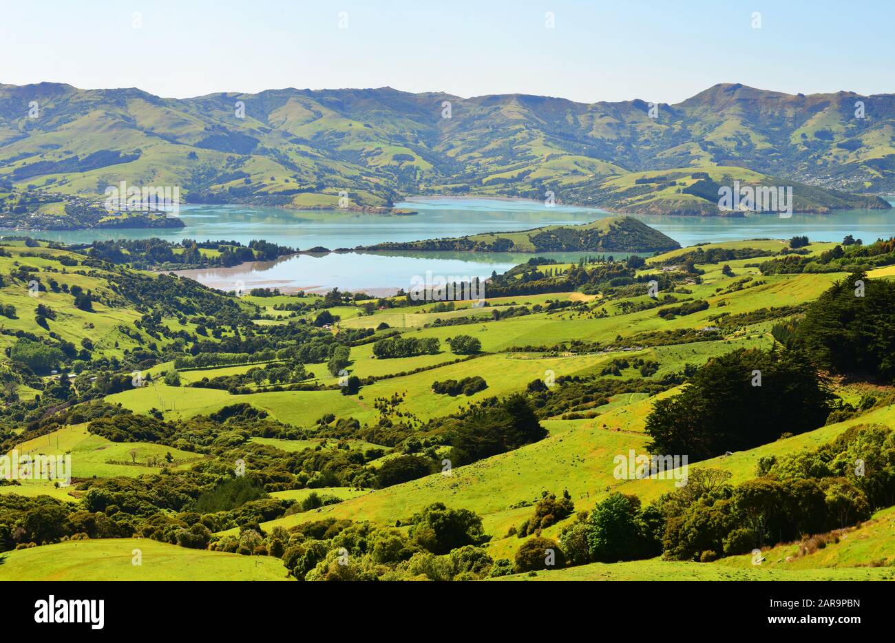 Una bellissima vista di Akaroa, Nuova Zelanda Foto Stock