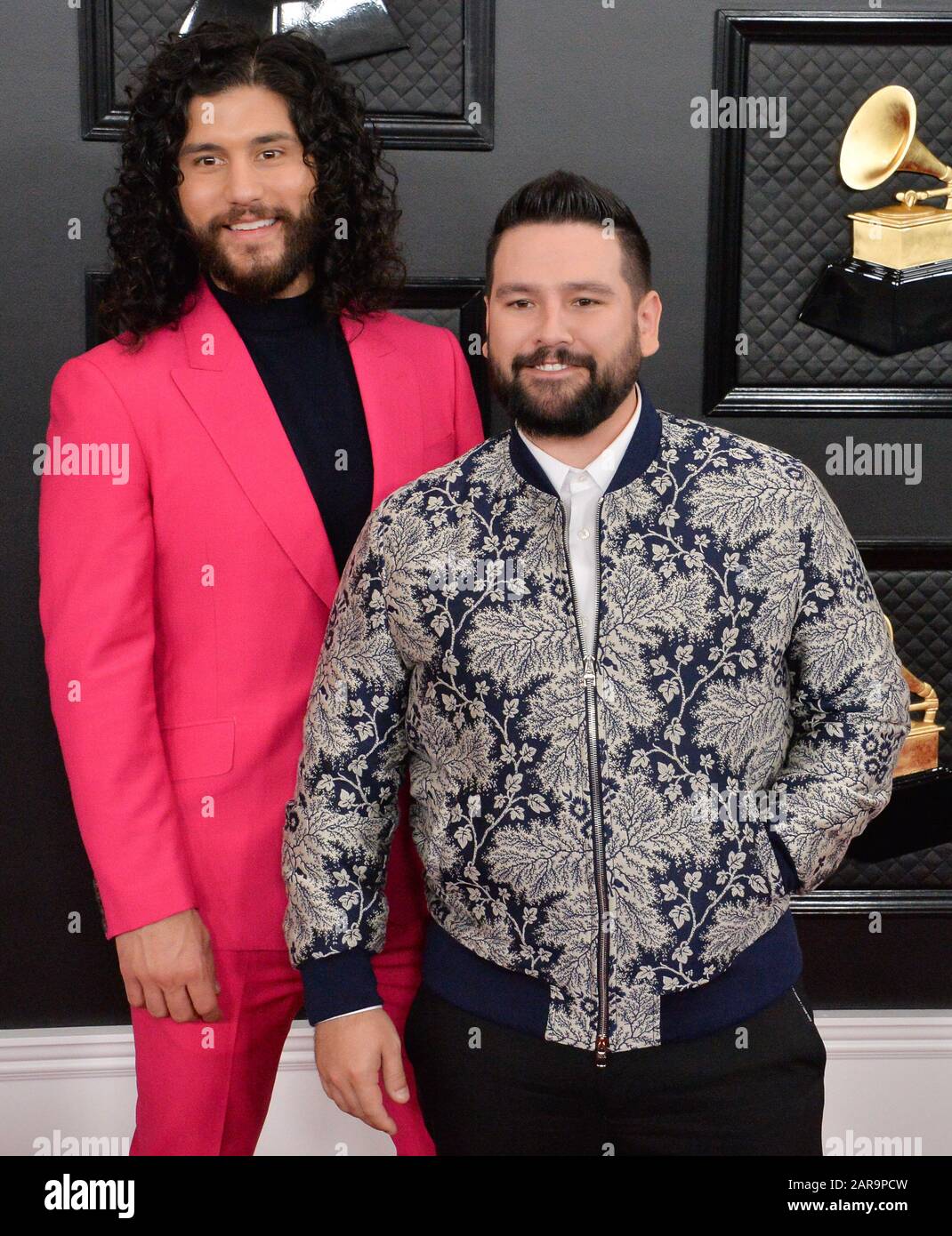 Los Angeles, California, Stati Uniti. 26th gennaio 2020. (L-R) Dan Smyers e Shay Mooney arrivano per i Grammy Awards annuali della 62nd che si tengono allo Staples Center di Los Angeles domenica 26 gennaio 2020. Foto di Jim Ruymen/UPI Credit: UPI/Alamy Live News Foto Stock