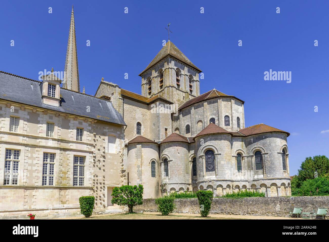 Abbazia, Saint-Savin, dipartimento Vienne, Francia Foto Stock