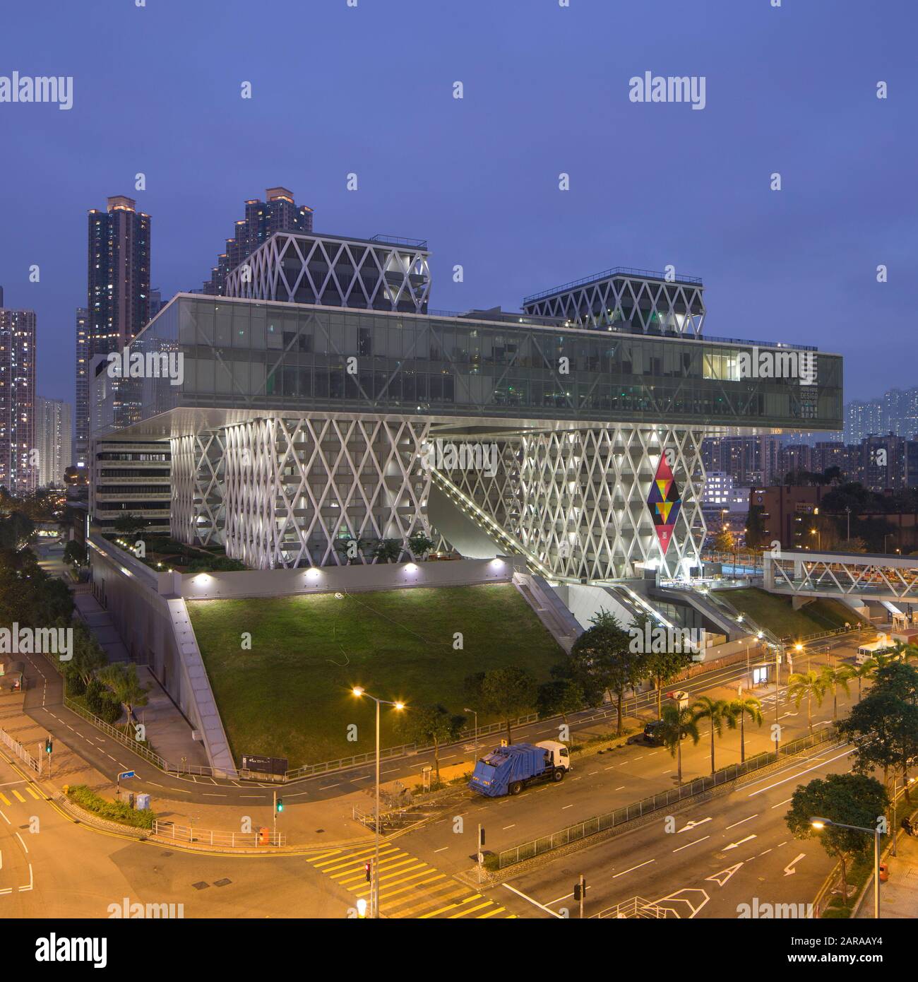 L'Hong Kong Design Institute è una scuola di design a Tiu Keng Leng, Tseung Kwan o, Hong Kong. È stata fondata dal Consiglio per la formazione professionale nel 2007 Foto Stock
