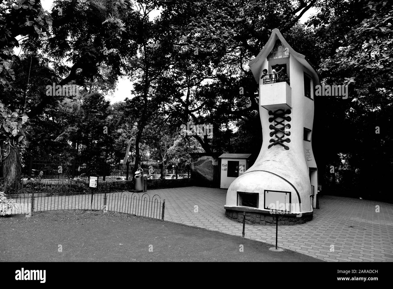 Boot House, Kamala Nehru Park, Hanging Gardens, Malabar Hill, Mumbai, Maharashtra, India, Asia Foto Stock