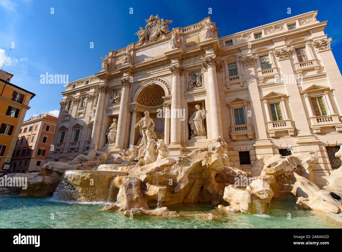 Fontana di Trevi, una delle fontane più famose al mondo, a Roma, in Italia Foto Stock