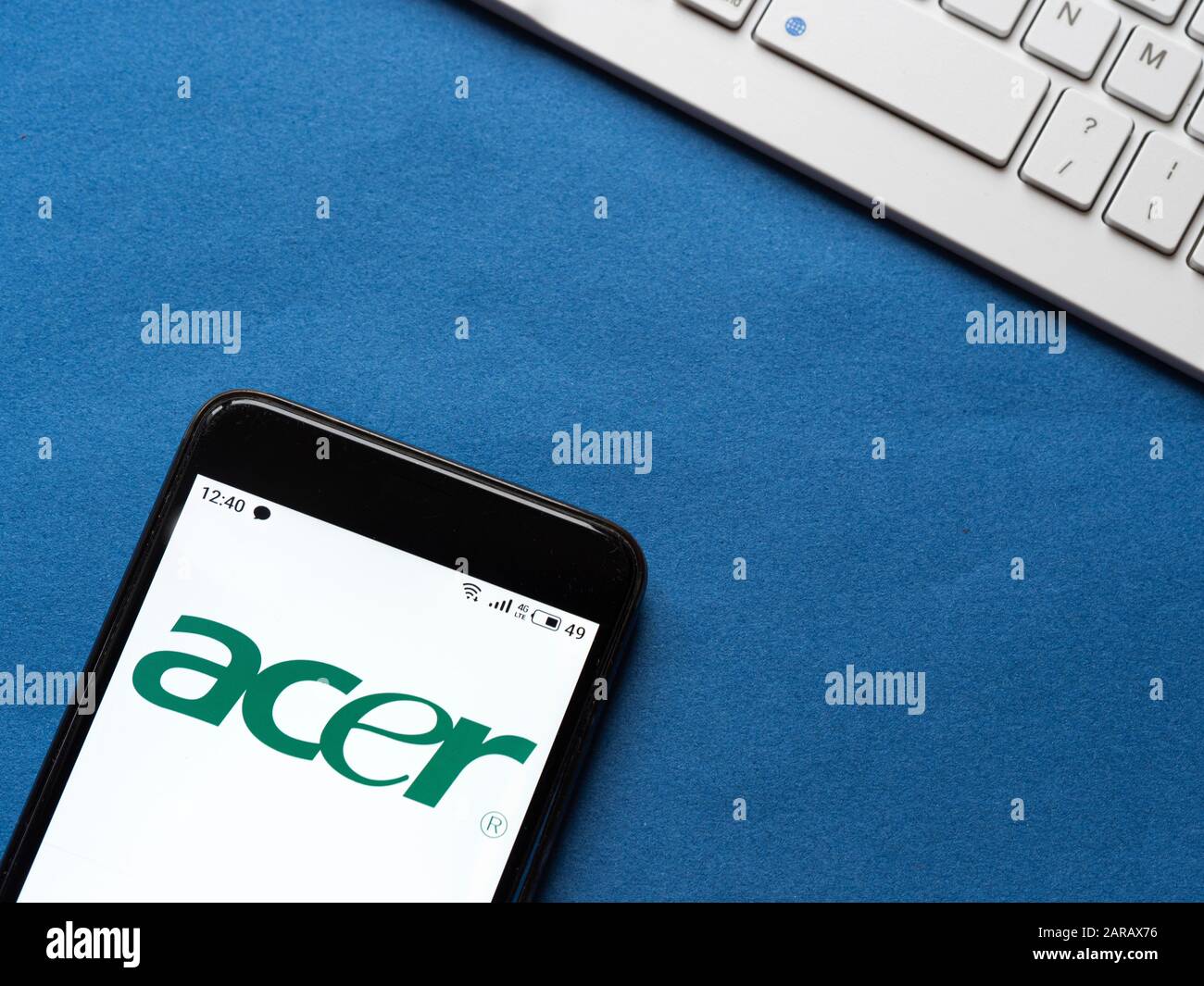 In questa immagine, il logo Acer viene visualizzato su uno smartphone Foto Stock