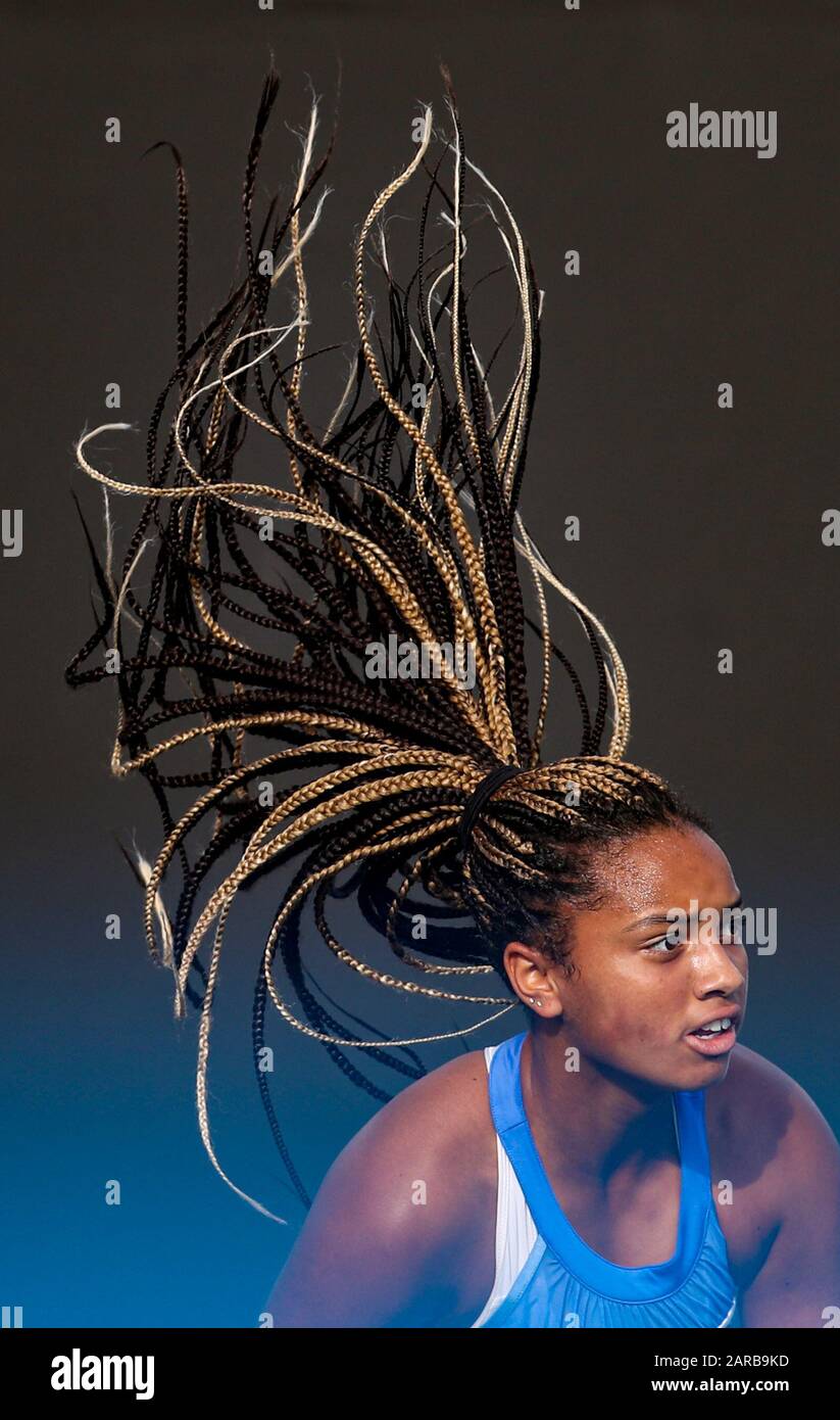 Melbourne, Australia. 27th Gen 2020. Robin Montgomery degli Stati Uniti compete durante la partita di Singles delle Junior Girls al torneo di tennis Australian Open di Melbourne, Australia, il 27 gennaio 2020. Credito: Bai Xuefei/Xinhua/Alamy Live News Foto Stock