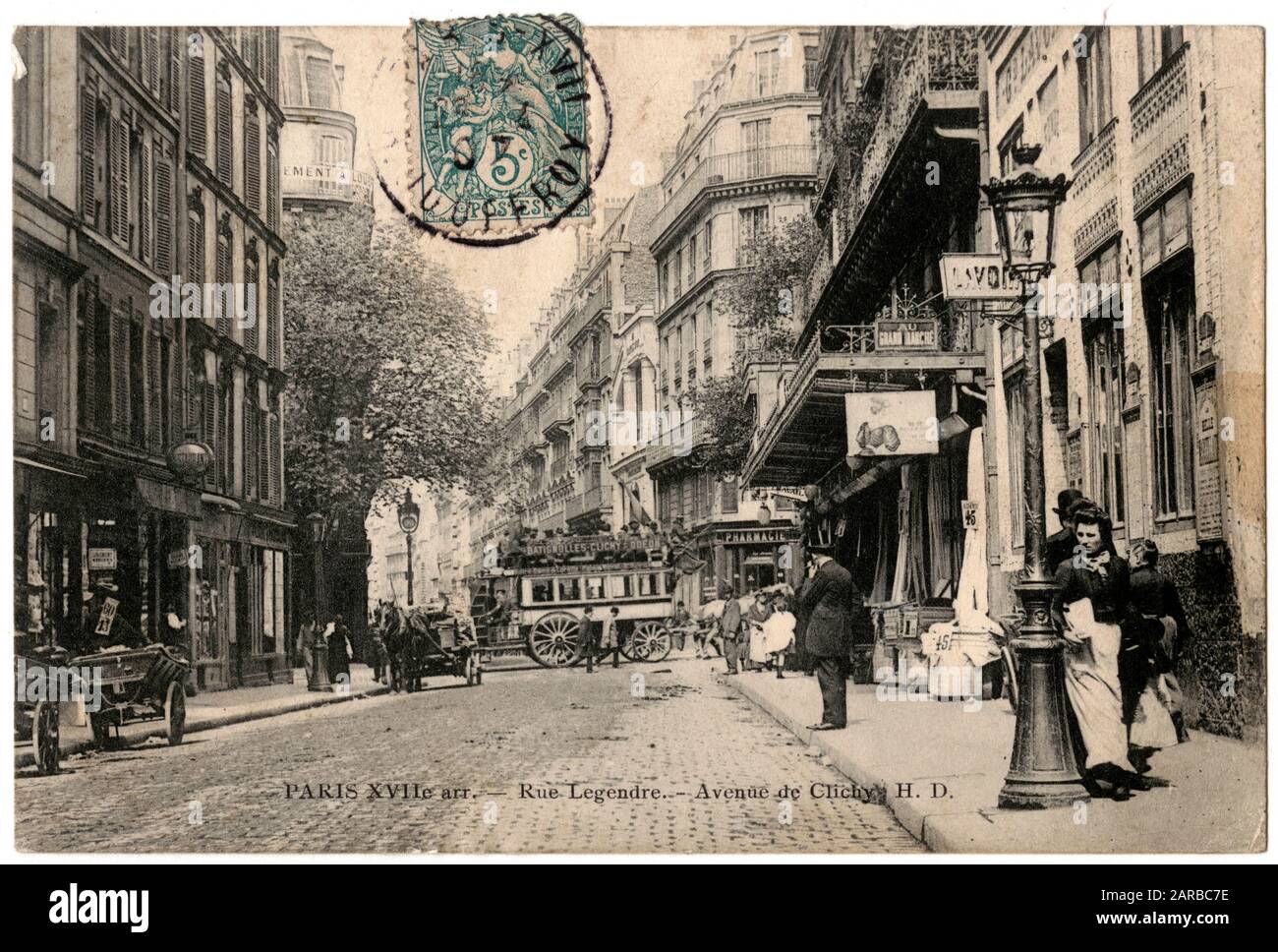 Rue Legendre, al largo di Avenue de Clichy, nel 17th arrondissement. Data: 1907 Foto Stock