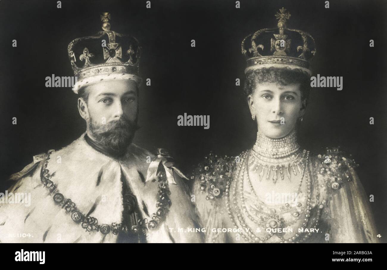 Re Giorgio V (1865-1936) e la regina Maria (1867-1953) - Incoronazione nel 1911. Foto Stock