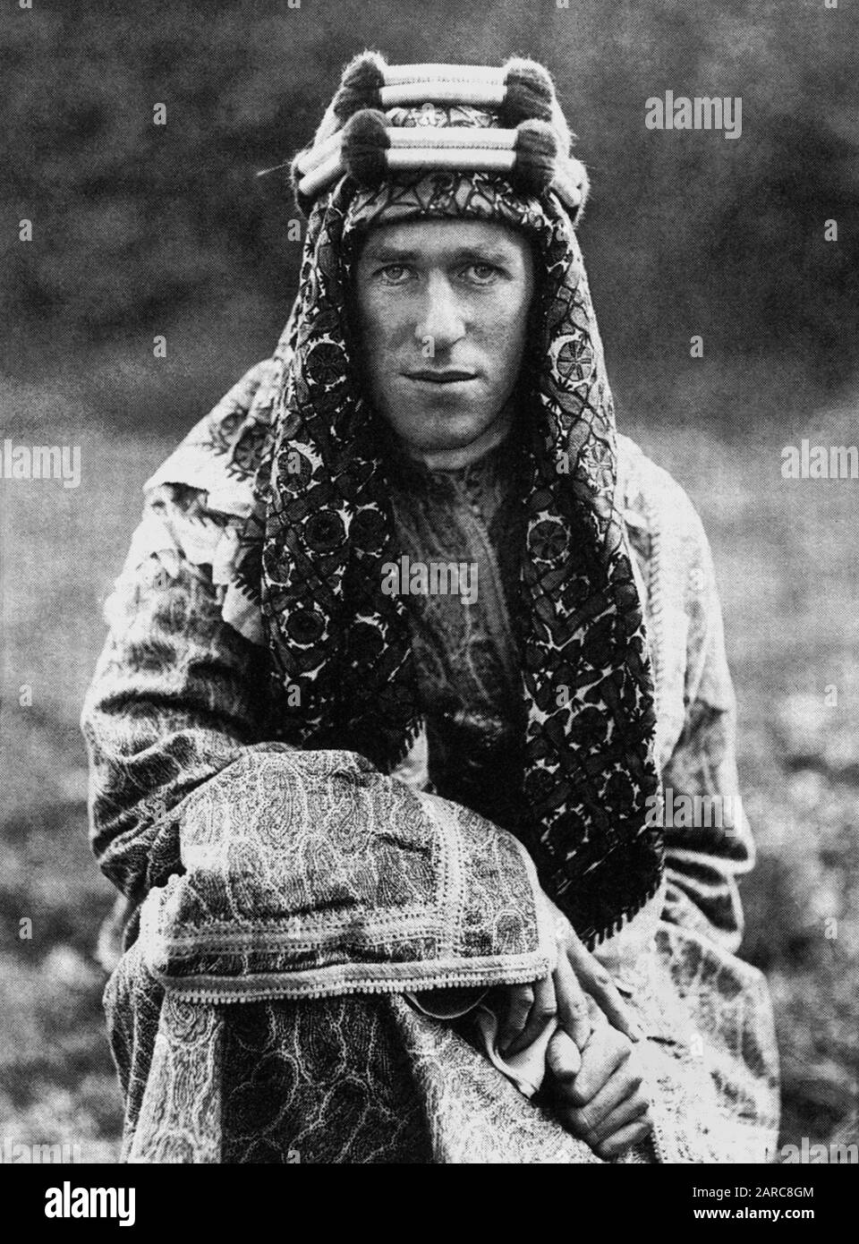 T.E. Lawrence. Lawrence d'Arabia in abito arabo, 1917 Foto Stock