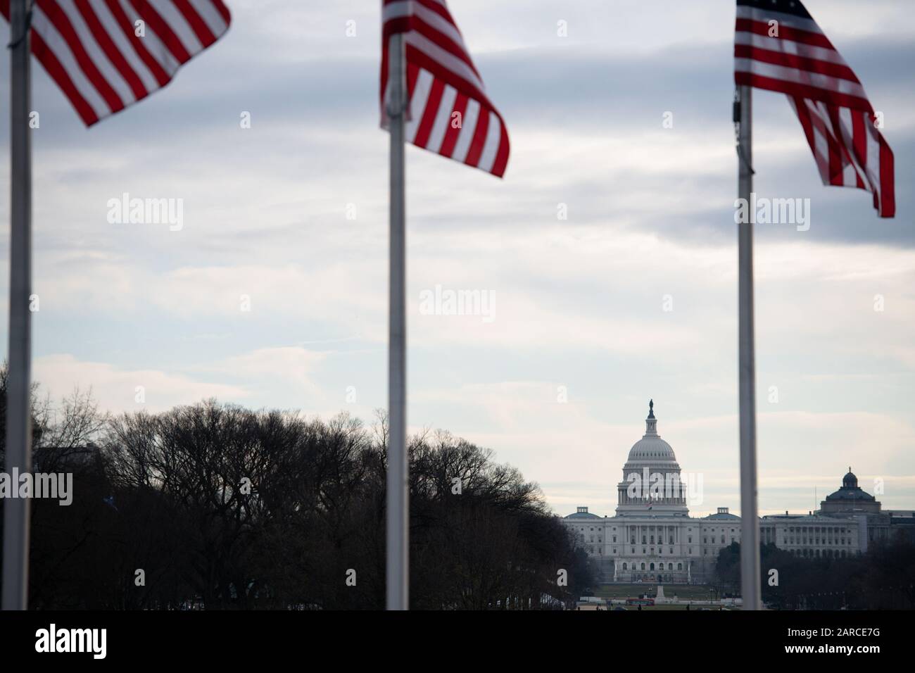 Il Campidoglio degli Stati Uniti a Washington, D.C., come visto il 27 gennaio 2020. La difesa del presidente Donald Trump nel processo Di Impeachment del Senato entra oggi nel suo secondo giorno, mentre nuovi dettagli emergono da un progetto di imminente libro dell'ex consigliere per la sicurezza nazionale John Bolton. (Graeme Sloan/Sipa Usa) Foto Stock