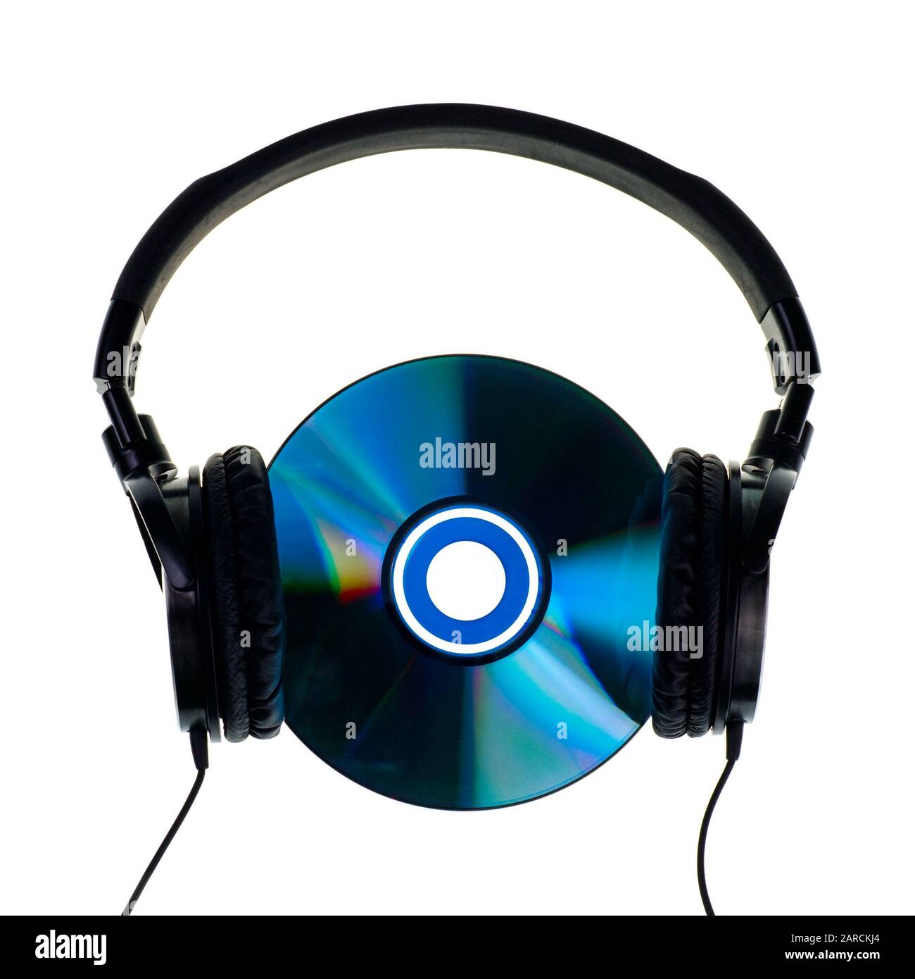 HI-Fi cuffie con audio CD su sfondo bianco Foto Stock