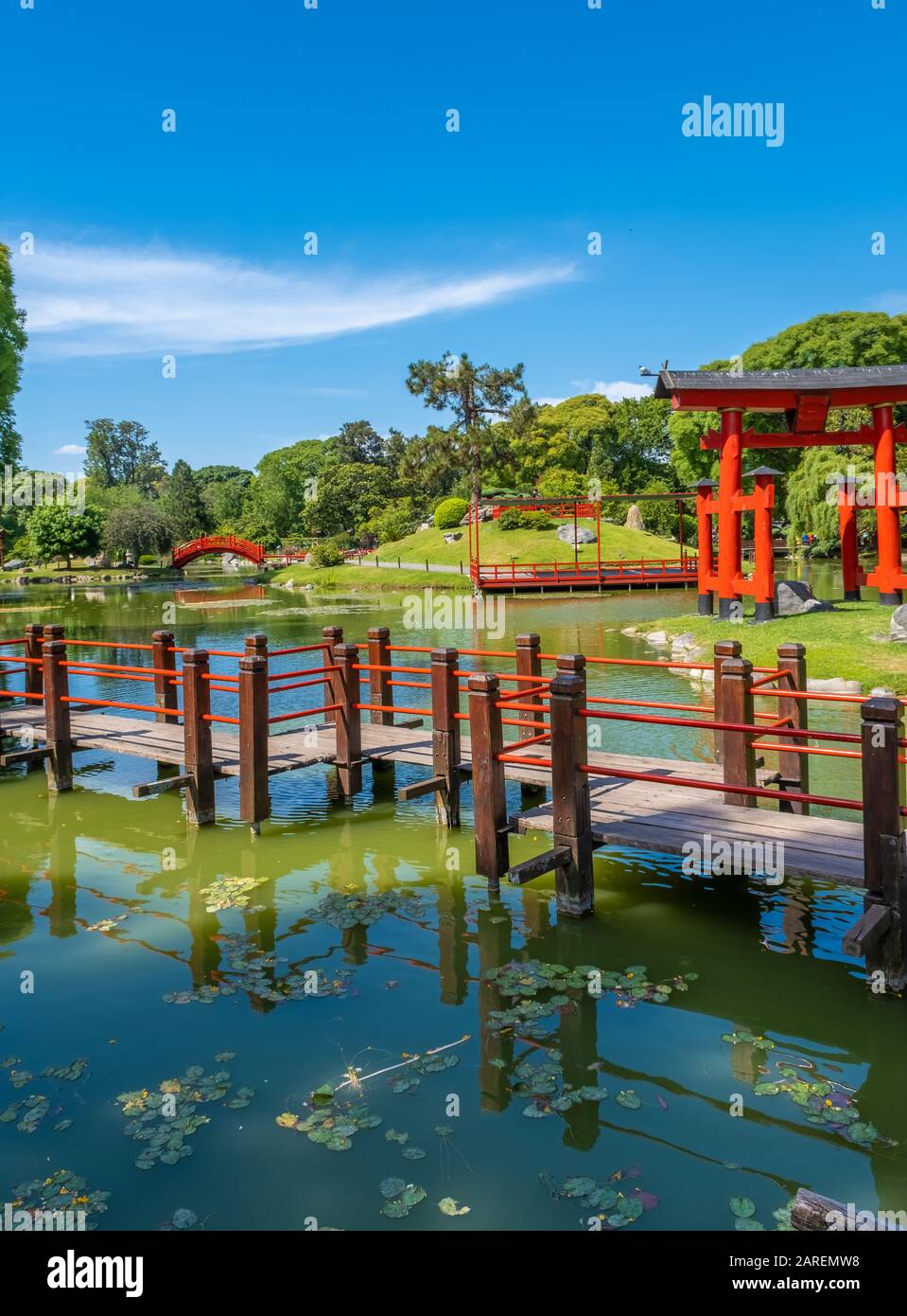 Giardini giapponesi di Buenos Aires, uno spazio pubblico amministrato da un'organizzazione senza scopo di lucro a Buenos Aires, Argentina. Uno dei più grandi giardini giapponesi Foto Stock