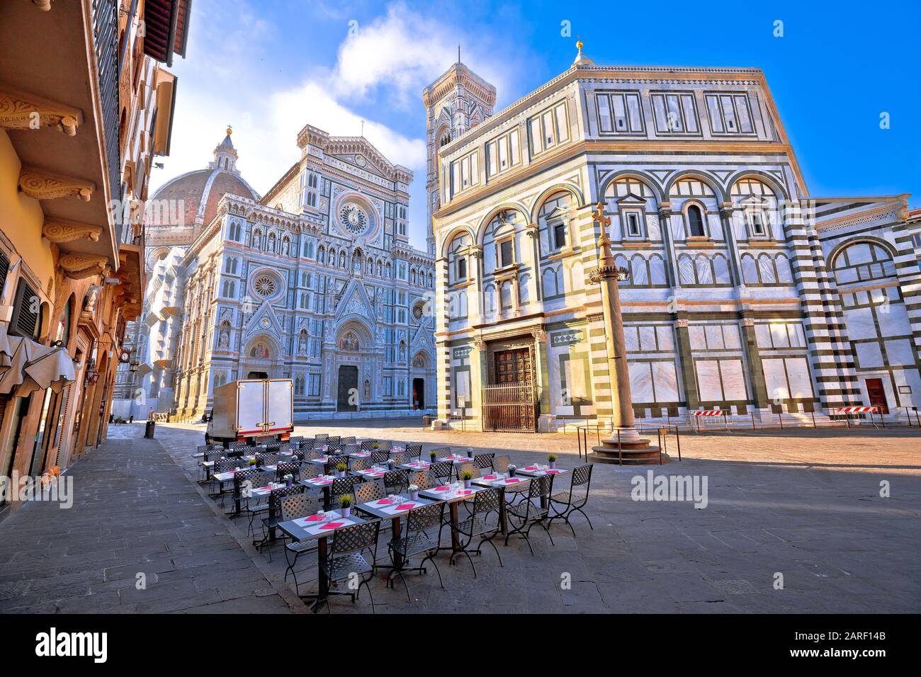 Maestosa Cattedrale Santa Maria del Fiore a Firenze Duomo nella regione Toscana di Italia Foto Stock