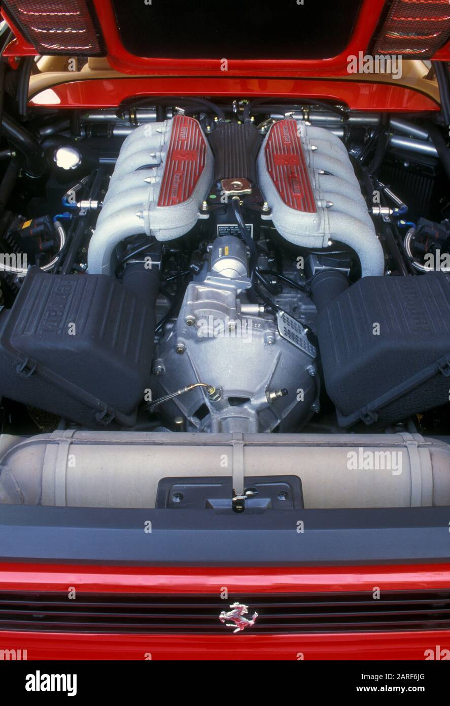 Ferrari F512M Engine sulla strada nei pressi di Modena Italia 1994 Foto Stock
