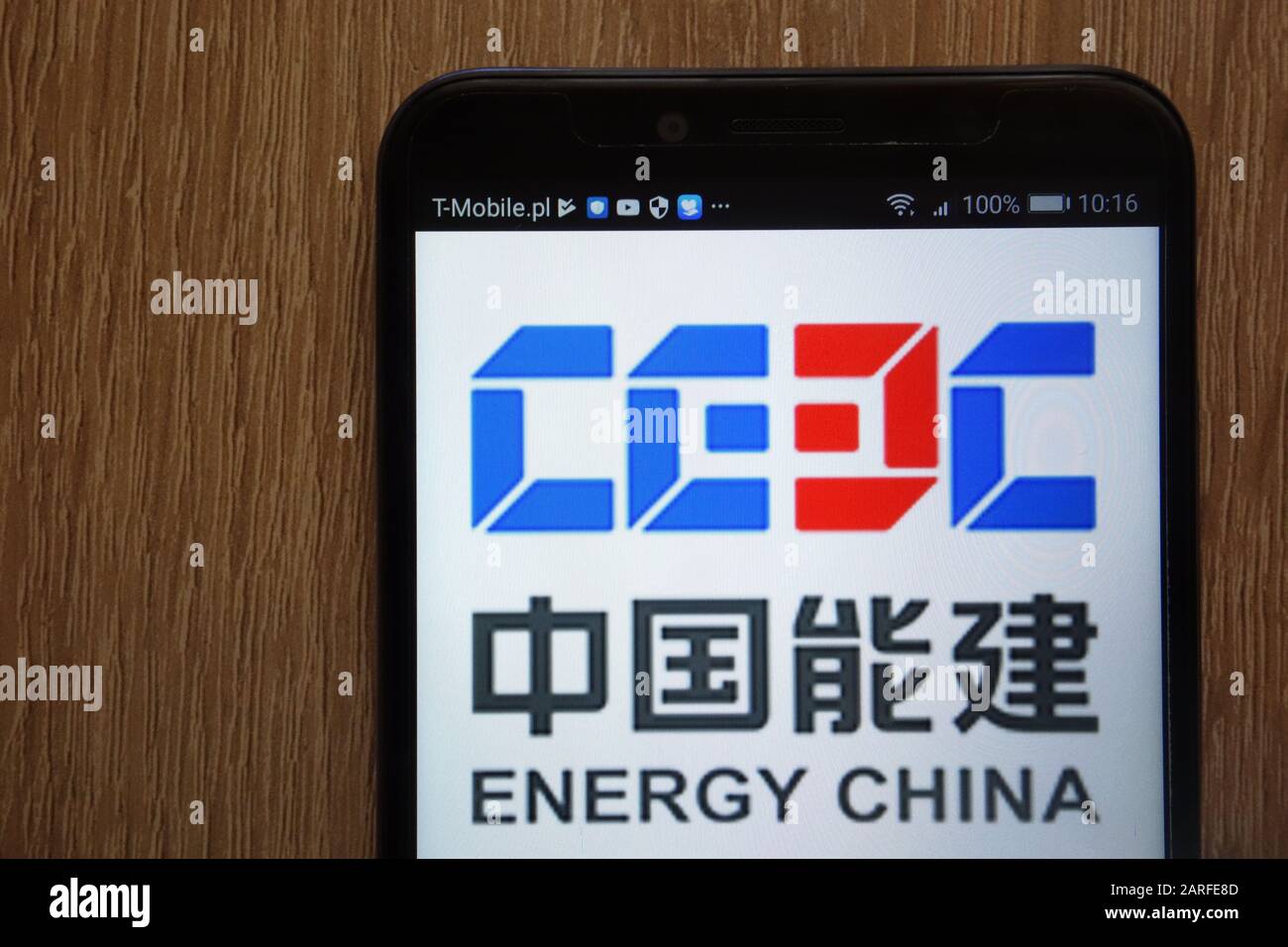 Logo China Energy Engineering Corporation visualizzato su uno smartphone moderno Foto Stock