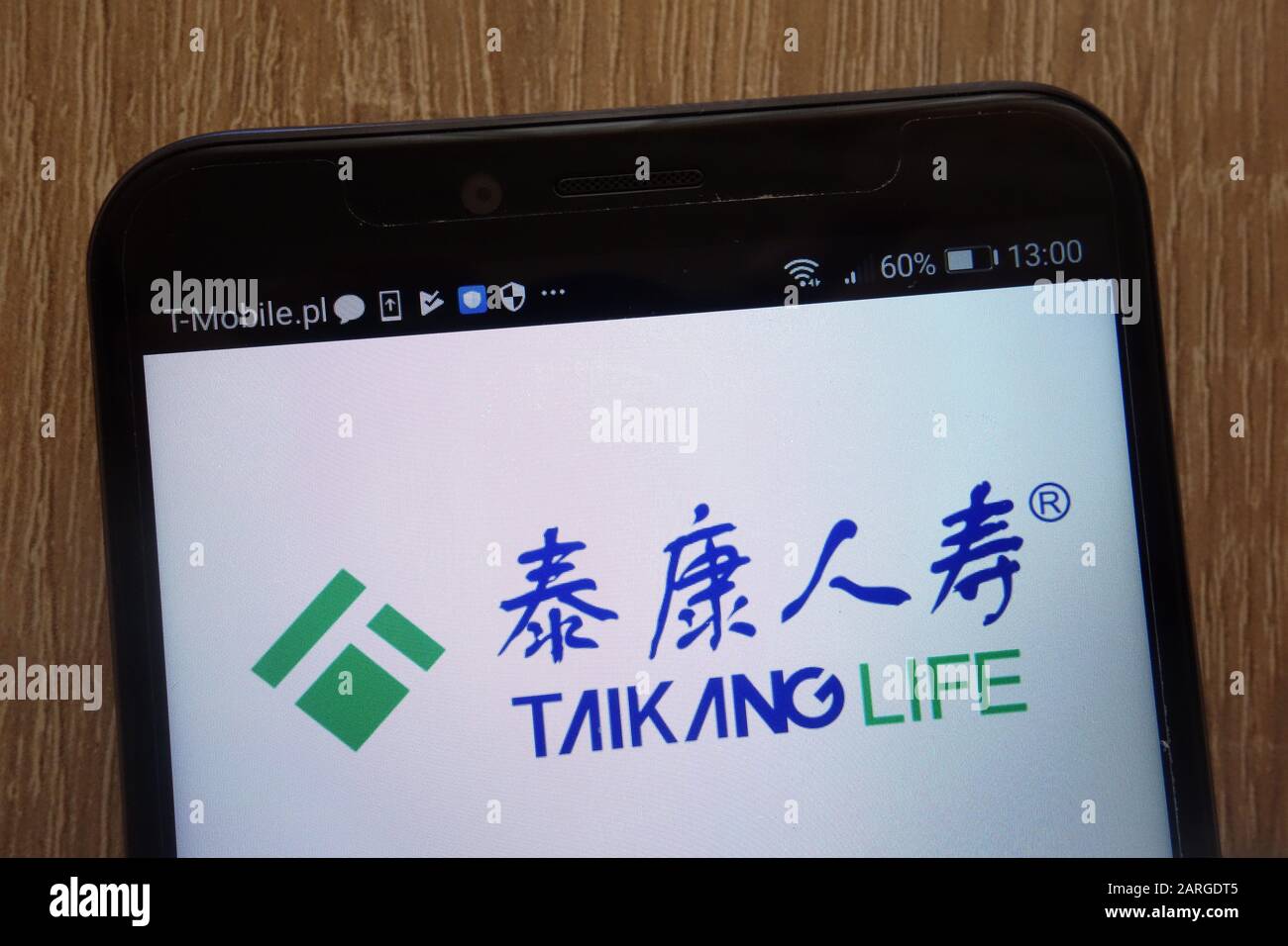 Il logo Taikang Life Insurance Company Limited viene visualizzato su uno smartphone moderno Foto Stock