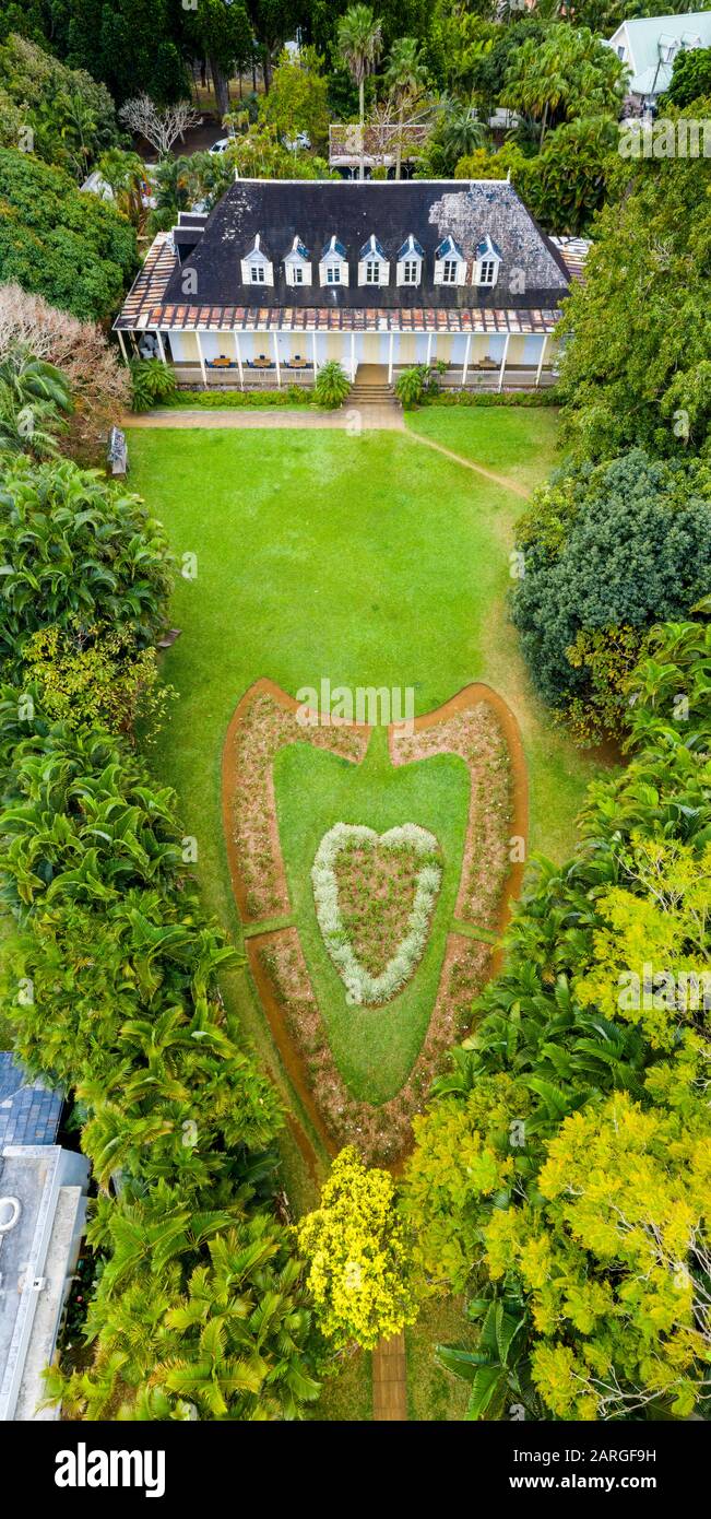 Forma del cuore nei giardini ornamentali di Eureka la Maison Creole, casa coloniale, vista aerea, Moka, Mauritius, Oceano Indiano, Africa Foto Stock