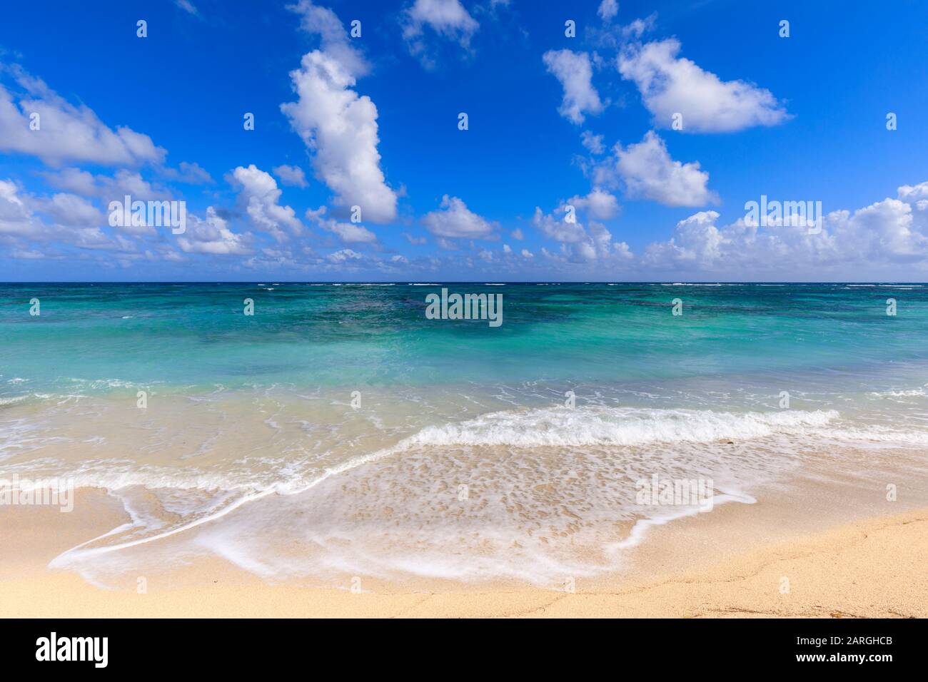 Nisbet Beach, Mare Turchese, Nevis, Saint Kitts E Nevis, Indie Occidentali, Caraibi, America Centrale Foto Stock