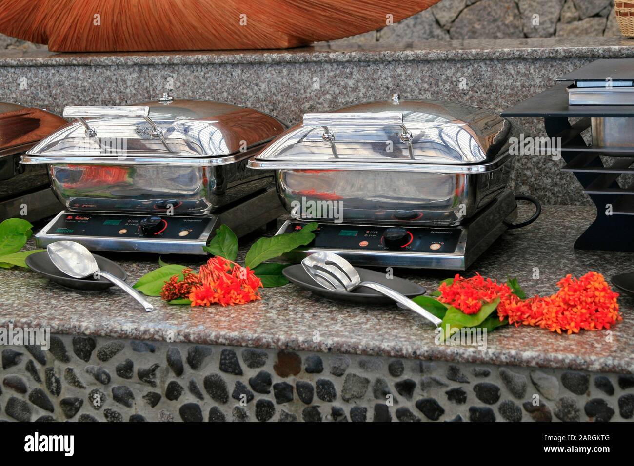 Five Star Hotel Domaine de l'Orangeraie sala da pranzo a buffet sezione, la Digue, Seychelles. Foto Stock