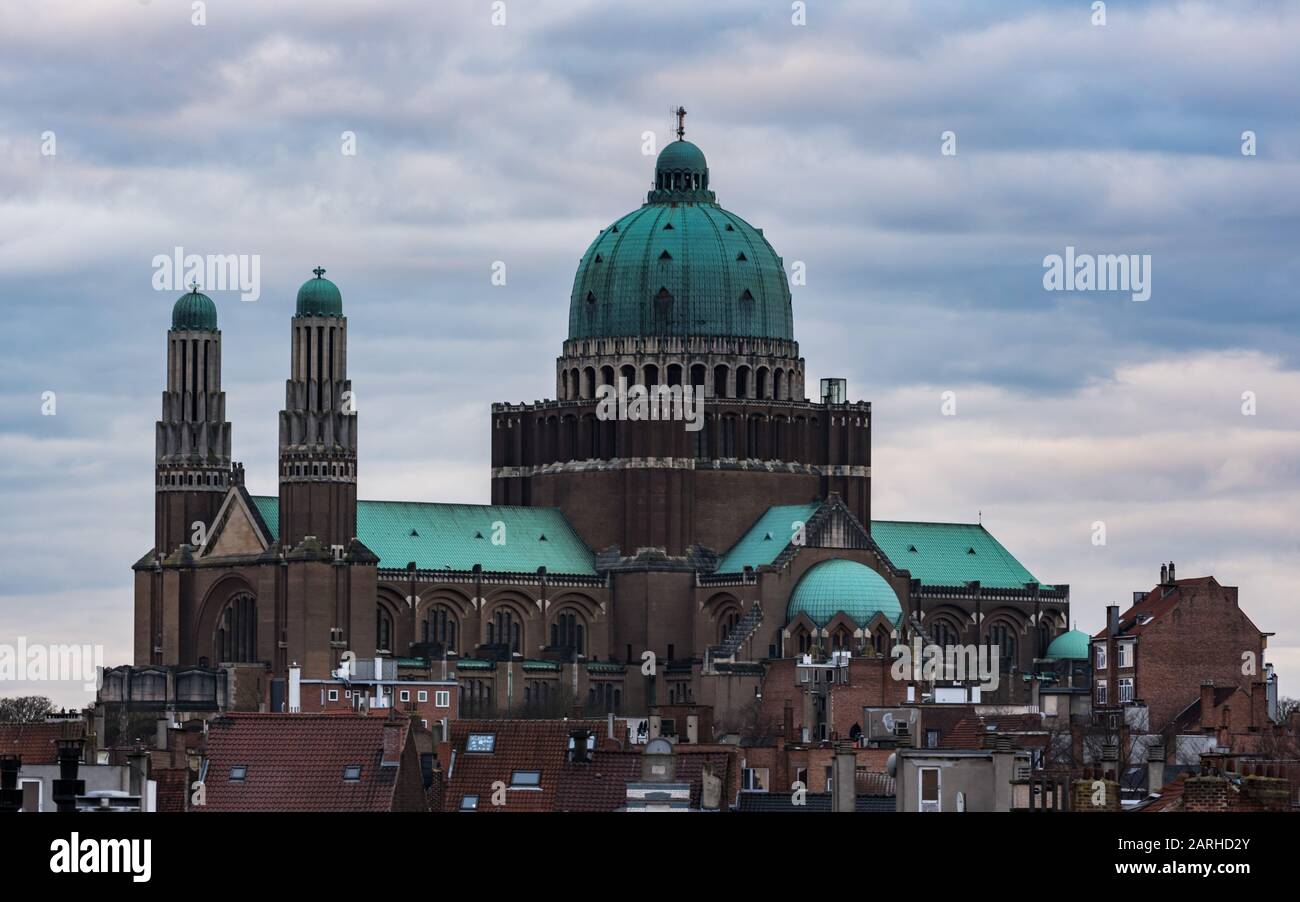 Jette/ Koekelberg, Regione capitale di Bruxelles, Belgio, 25 gennaio 2020: Vista sulla Basilica Del Sacro Cuore - Basilique du Sacre Coeur Foto Stock