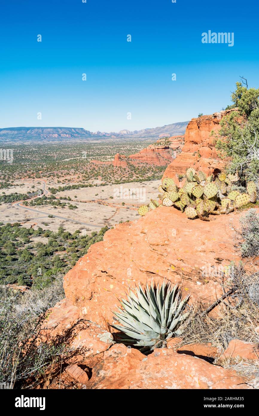 Paesaggio a Bear Mountain Trail nelle montagne di Sedona Arizona Stati Uniti Foto Stock