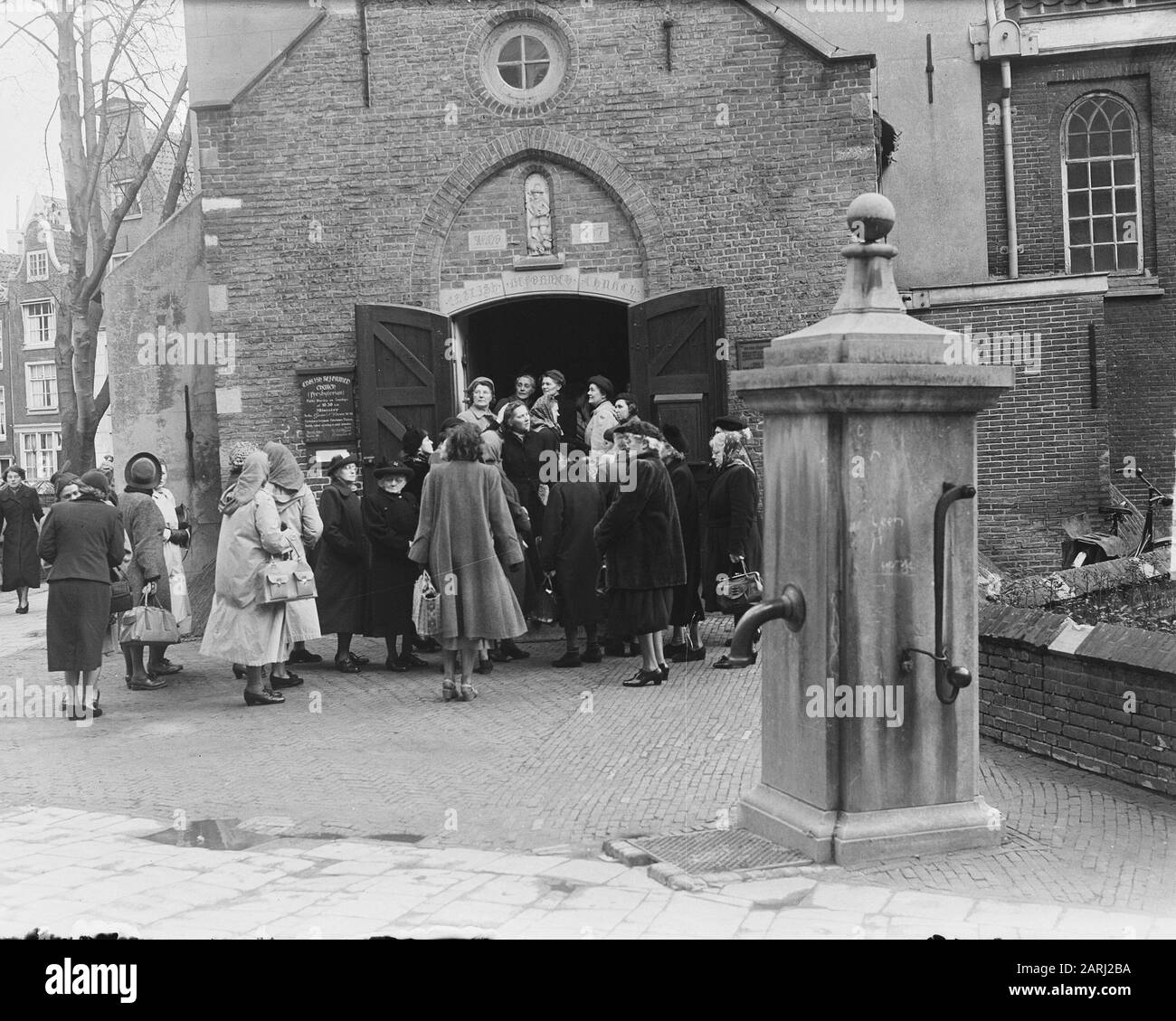 Giornata Mondiale Della Preghiera Femminile Chiesa Inglese Data: 8 Febbraio 1951 Foto Stock