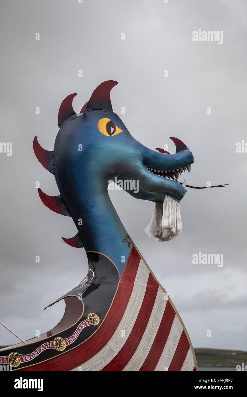 Lerwick, Shetland Isles, Scozia, Regno Unito. 28th gennaio 2020. Il festival del fuoco vichingo Helly Aa, unico per le isole Shetland. Foto Stock