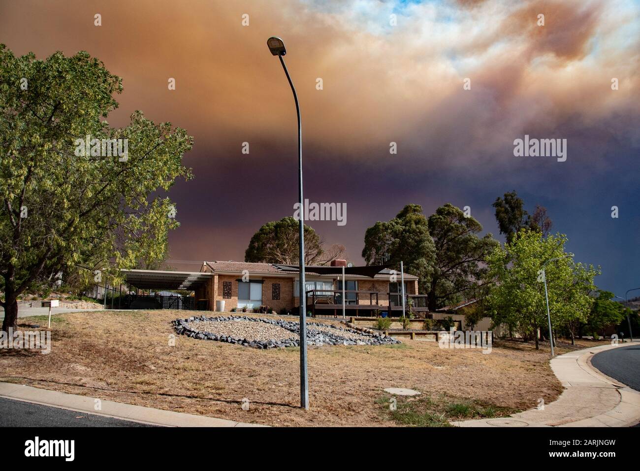 Orroral Valley, NSW, fumo di falle su Theodore, Canberra, ACT. 28/01/20. Foto Stock