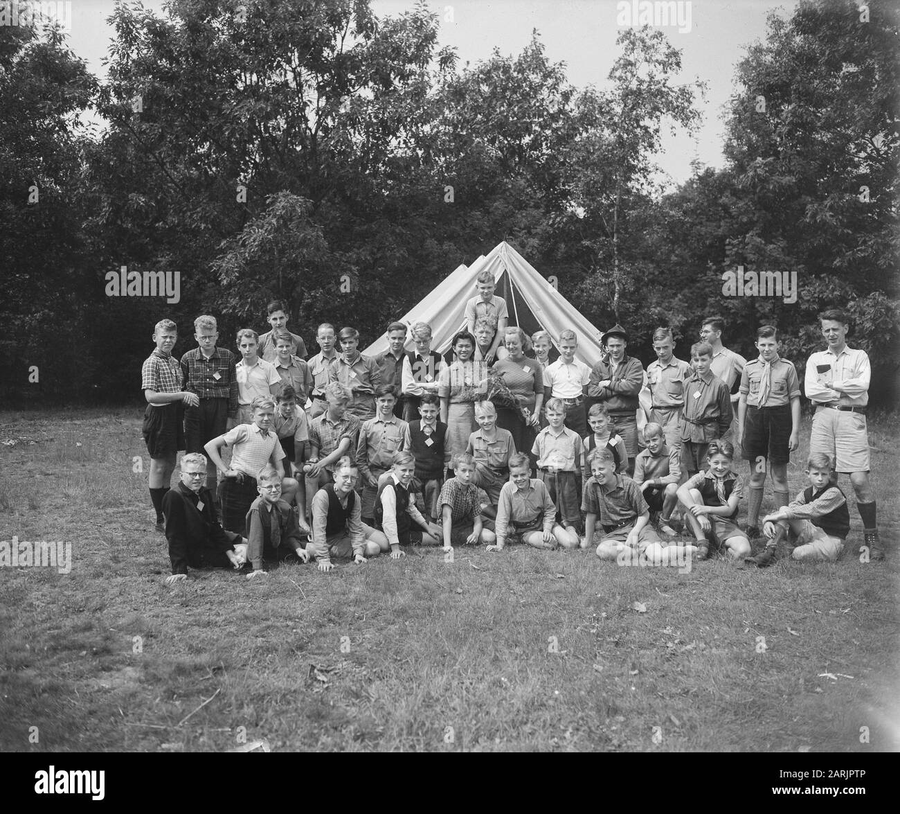 VCJC-kamp Leersum Data: 19 luglio 1948 luogo: Leersum Foto Stock VCJC-kamp Leersum Data: 19 luglio 1948 luogo: Leersum Foto Stock