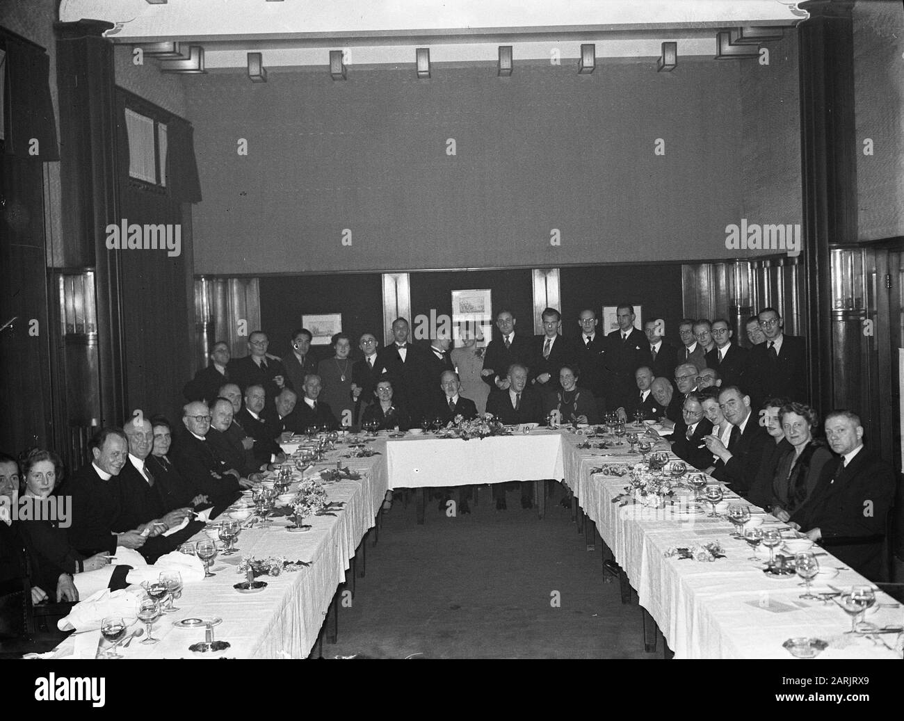 Jubileum Rk School Association Data: 4 Novembre 1946 Parole Chiave: Jubileum Foto Stock Jubileum Rk School Association Data: 4 Novembre 1946 Parole Chiave: Jubileum Foto Stock