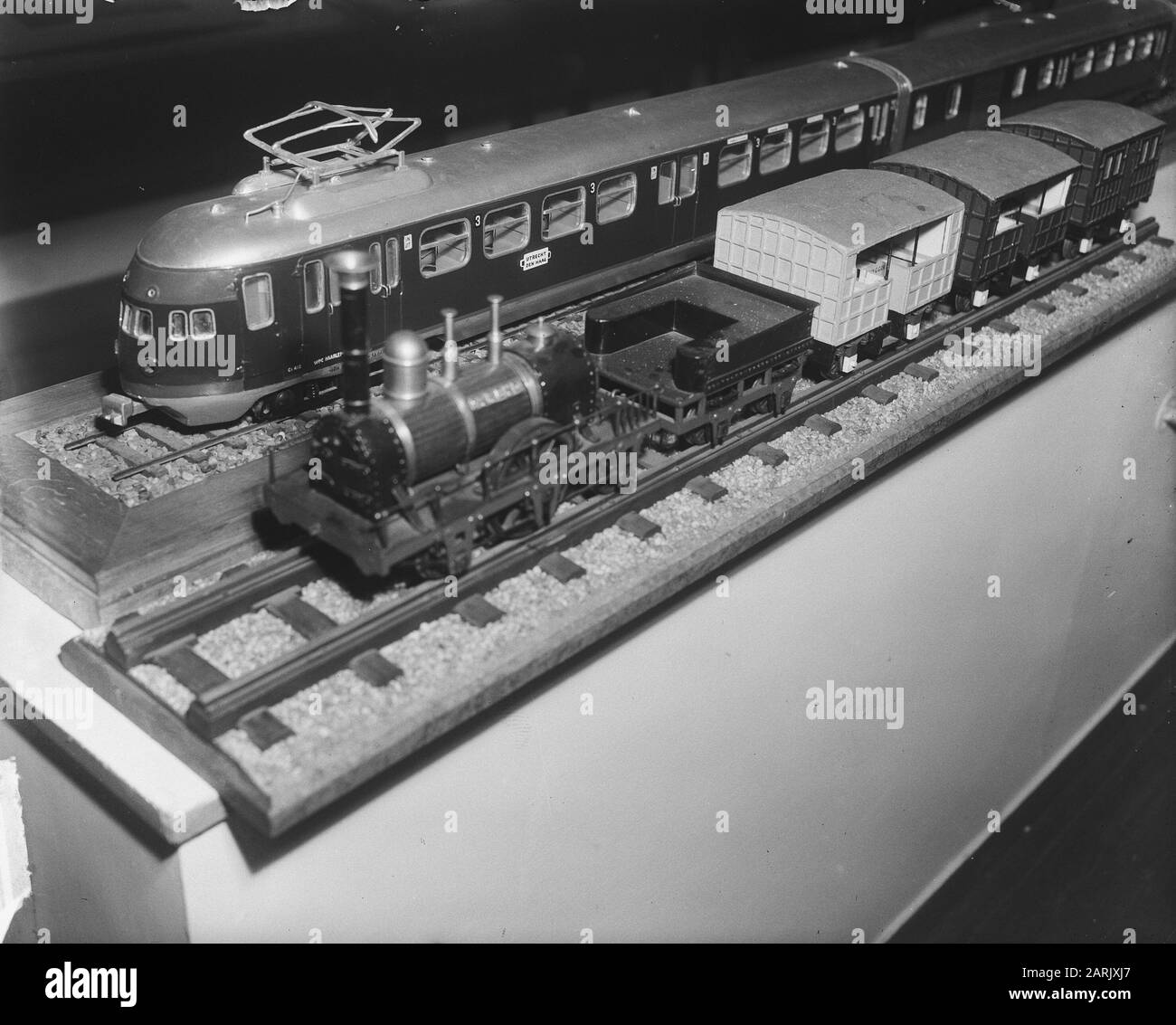 Mostra ferroviaria a Waaggebouw t.g.v. 60th anniversario CS Data: 13 ottobre 1949 Parole Chiave: Mostre ferroviarie Foto Stock