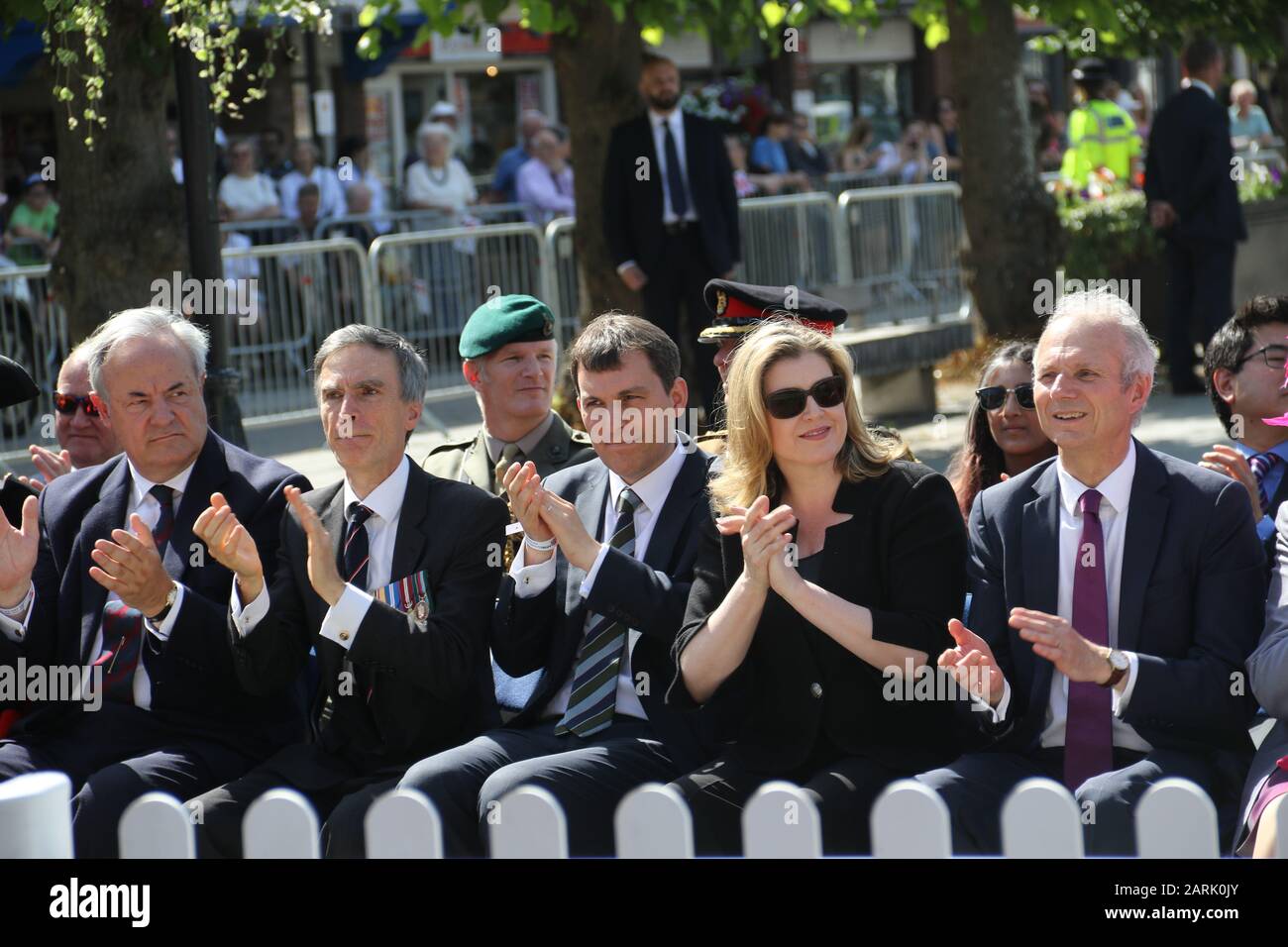 HRH The Princess Royal, Principessa Anna che partecipa all'evento della Giornata Nazionale delle Forze Armate del 2019 a Salisbury. Le Frecce rosse seguirono una sfilata di forze armate intorno a Salisbury. Foto Stock