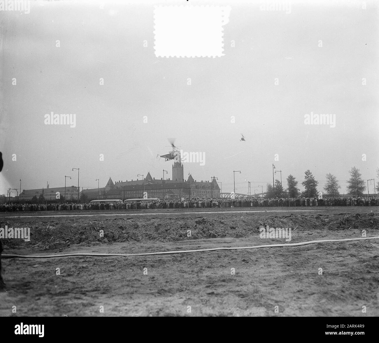 Helicoptergermproefvlucht Rotterdam - Bruxelles VV by Sabena Data: 18 maggio 1953 Parole Chiave: Elicotteri, voli di prova Nome istituto: Sabena Foto Stock