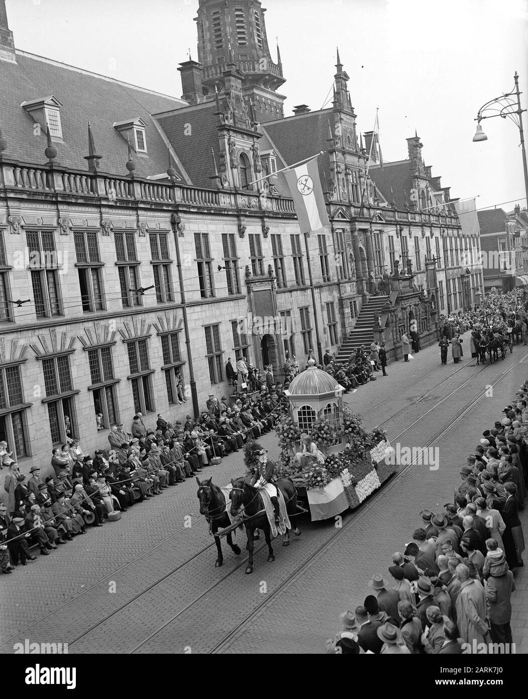 Corteo storico Leidens Verzet, 6 dischi Data: 2 ottobre 1954 Parole Chiave: Parate Foto Stock