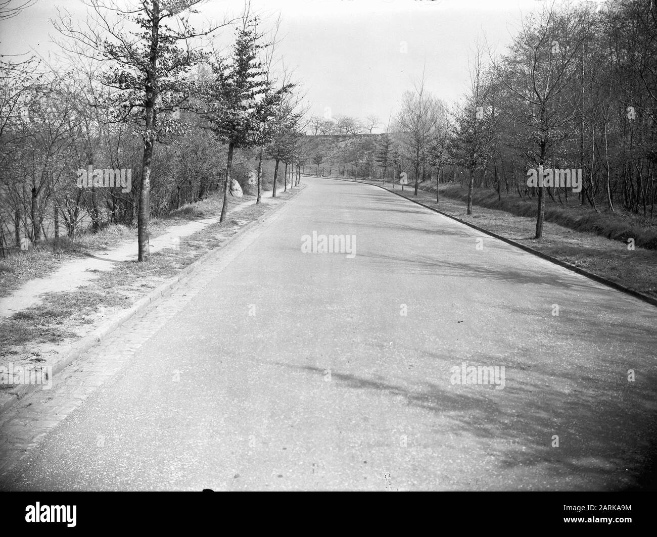 Roads, tonbergsweg Data: Unundated luogo: Kerkrade Parole Chiave: Roads Nome personale: Tonbergsweg Foto Stock