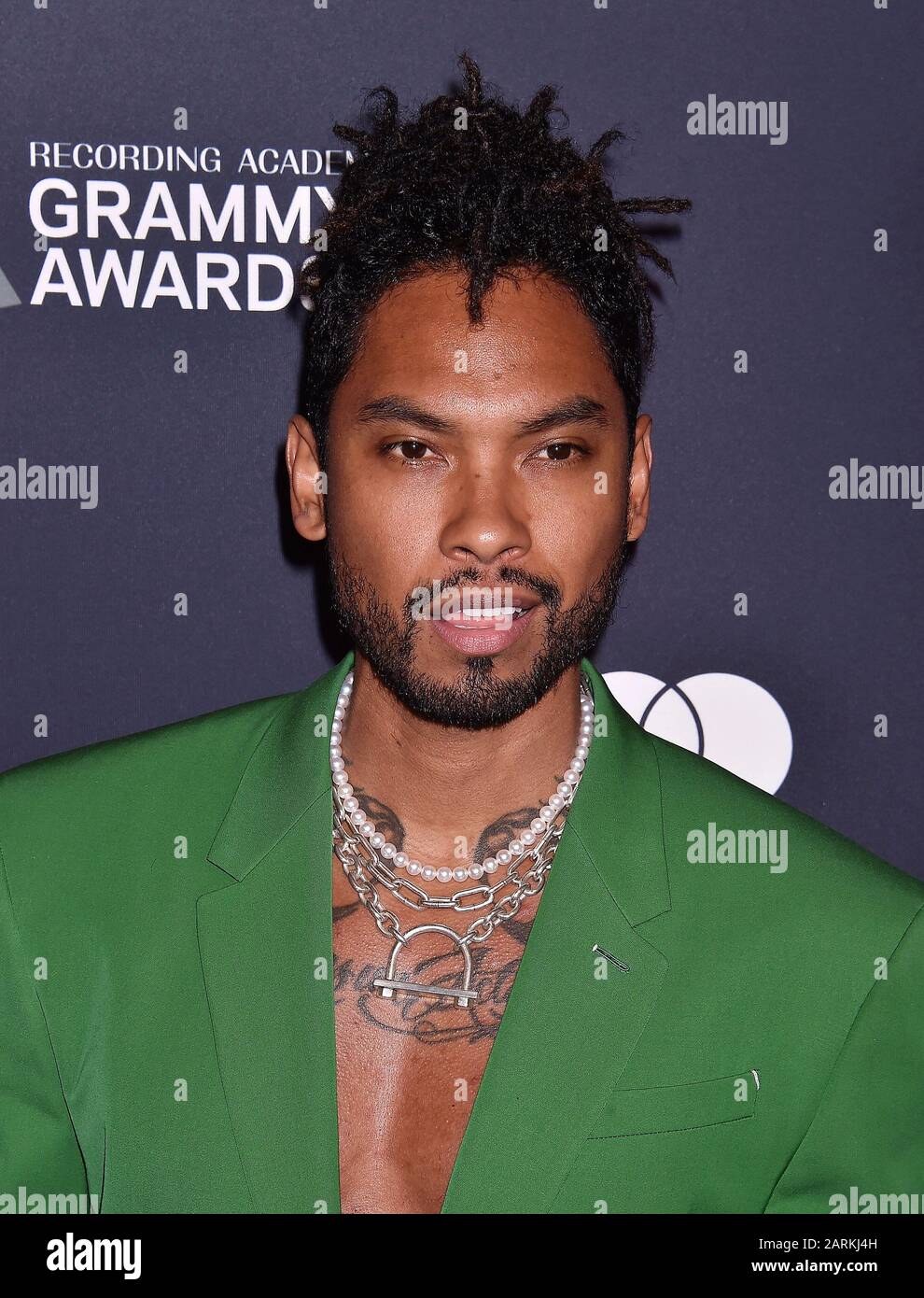 Beverly HILLS, CA - 25 GENNAIO: Miguel partecipa al Pre-GRAMMY Gala e GRAMMY Salute per l'industria icone Onorando Sean 'Diddy' Combs il 25 gennaio 2020 a Beverly Hills, California. Foto Stock