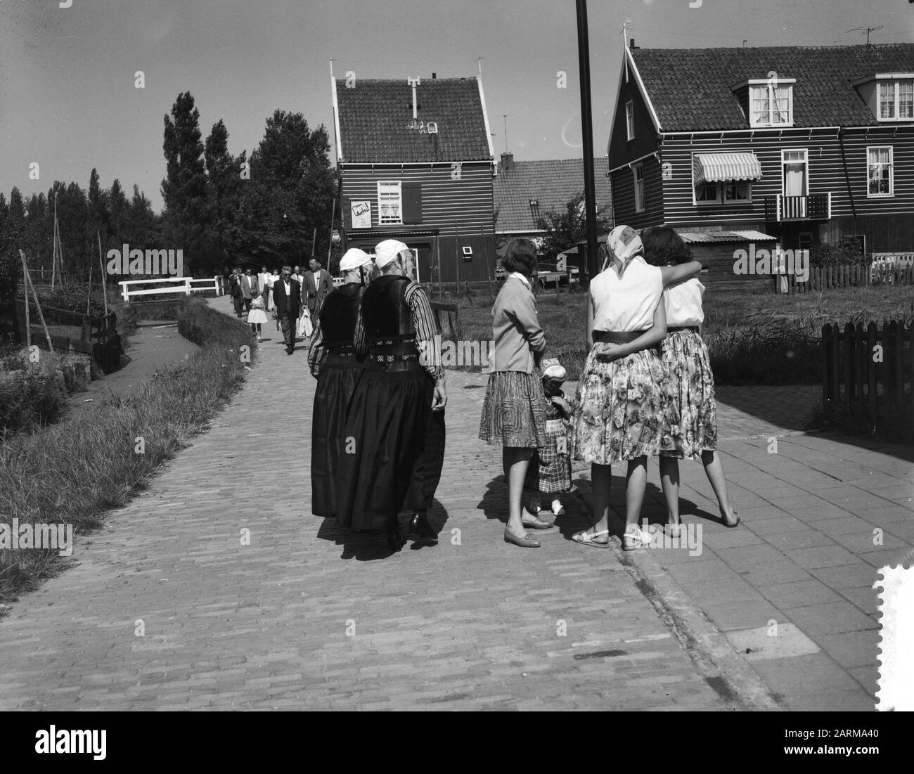 Stampa su Marken dopo l'apertura della diga Data: 19 luglio 1959 Foto Stock