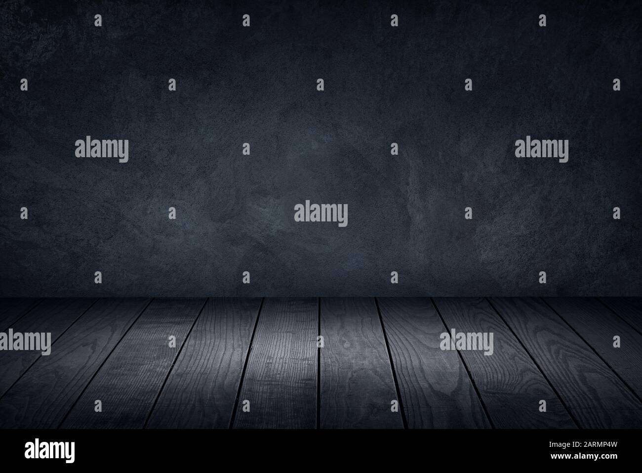 pareti di colore grigio chiaro e scuro e pavimento in legno per lo sfondo Foto Stock