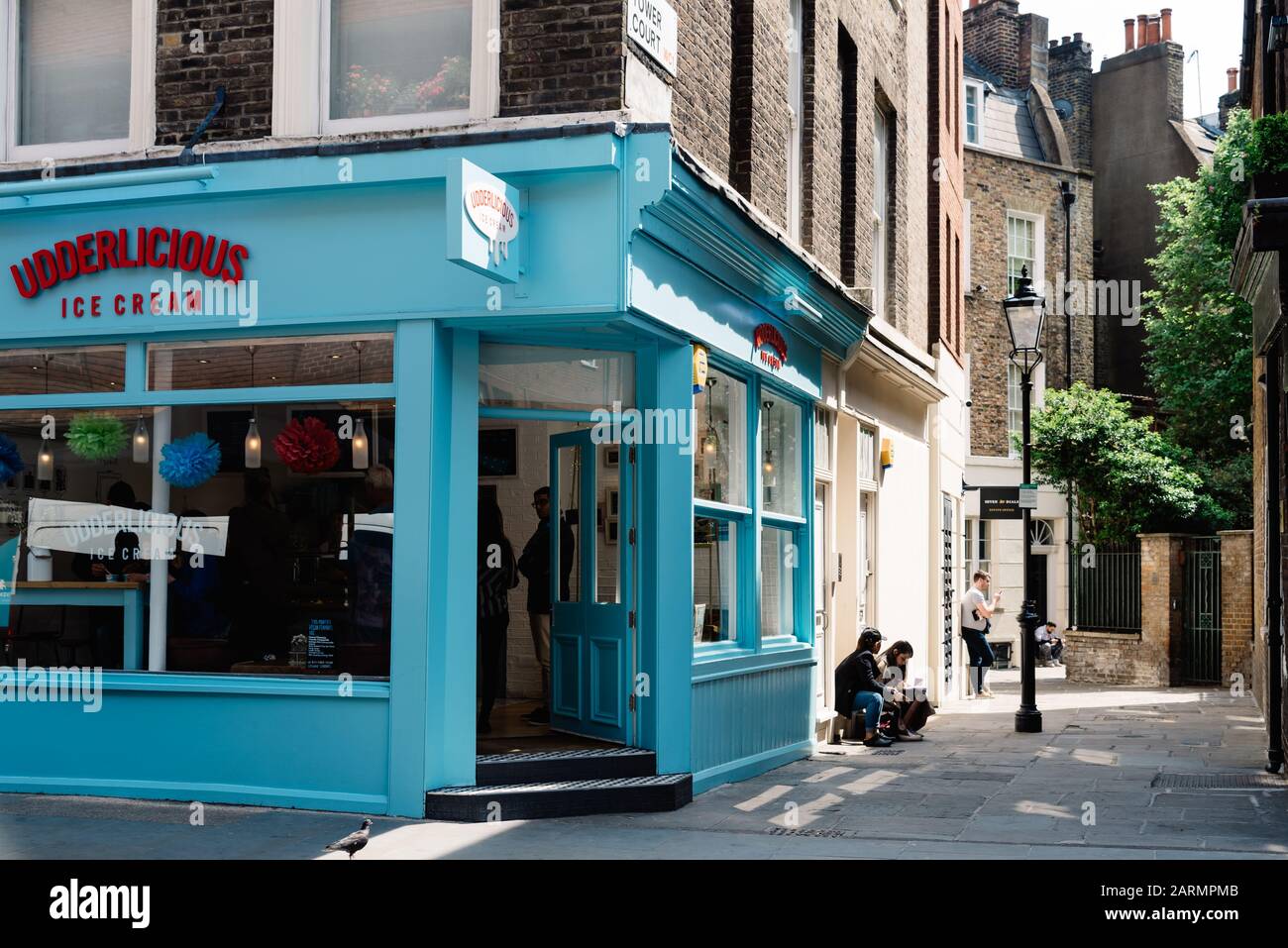 Londra, Regno Unito - 15 maggio 2019: Gelateria alla moda nella zona di Seven Dials, Covent Garden. Udderlicious Foto Stock