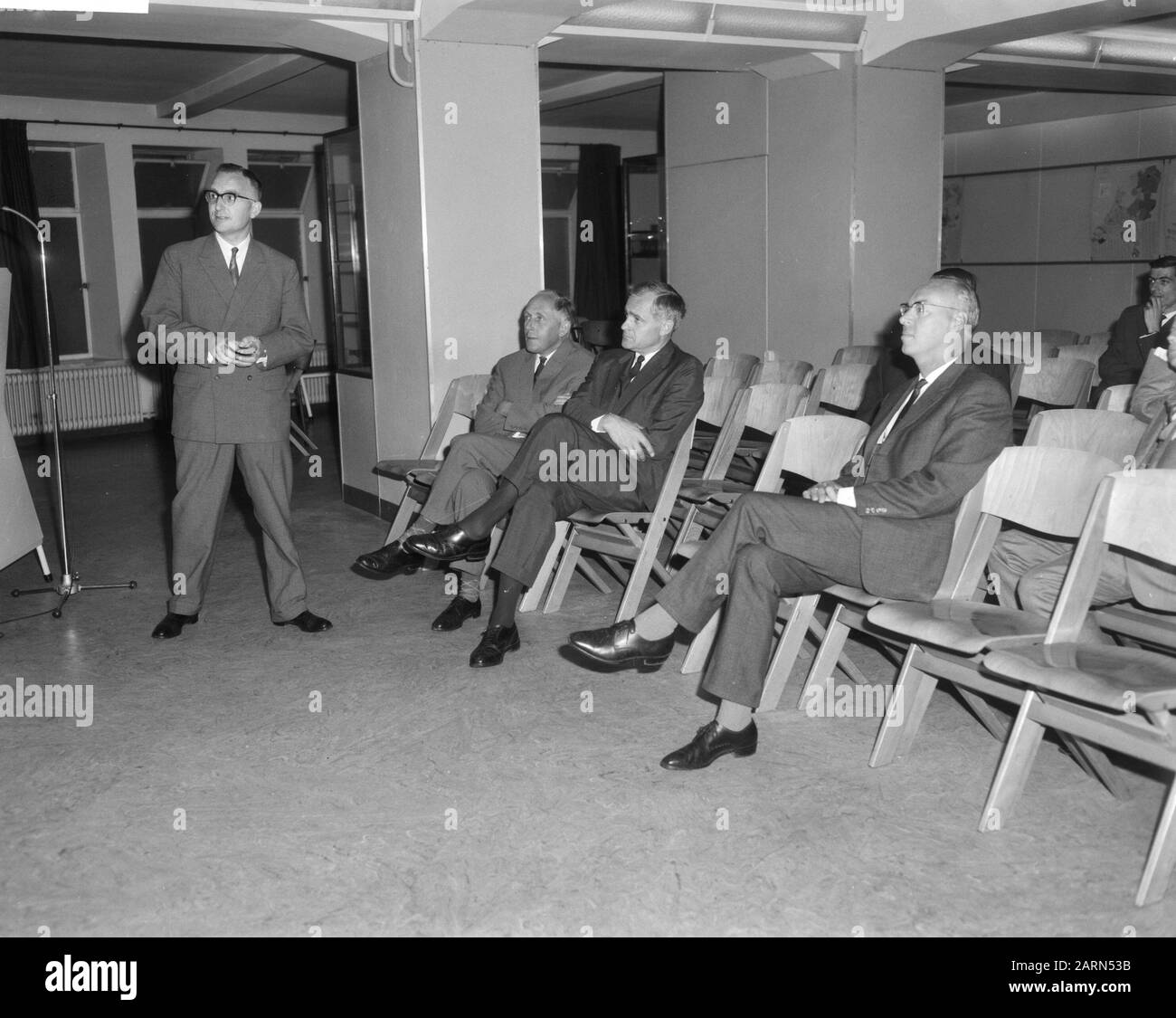 Association of the Securities Trade (commissionato) nuove azioni in borsa Data: 19 agosto 1964 Parole Chiave: Azioni, negoziazione titoli Foto Stock