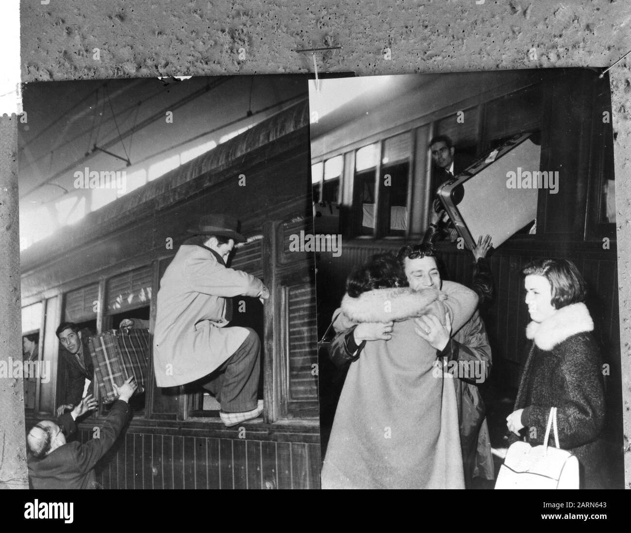 Festeggiamo il Natale a casa, gli operai spagnoli arrivano in treno in Spagna Data: 16 dicembre 1964 Località: Spagna Parole Chiave: Operai, natale, treni Foto Stock
