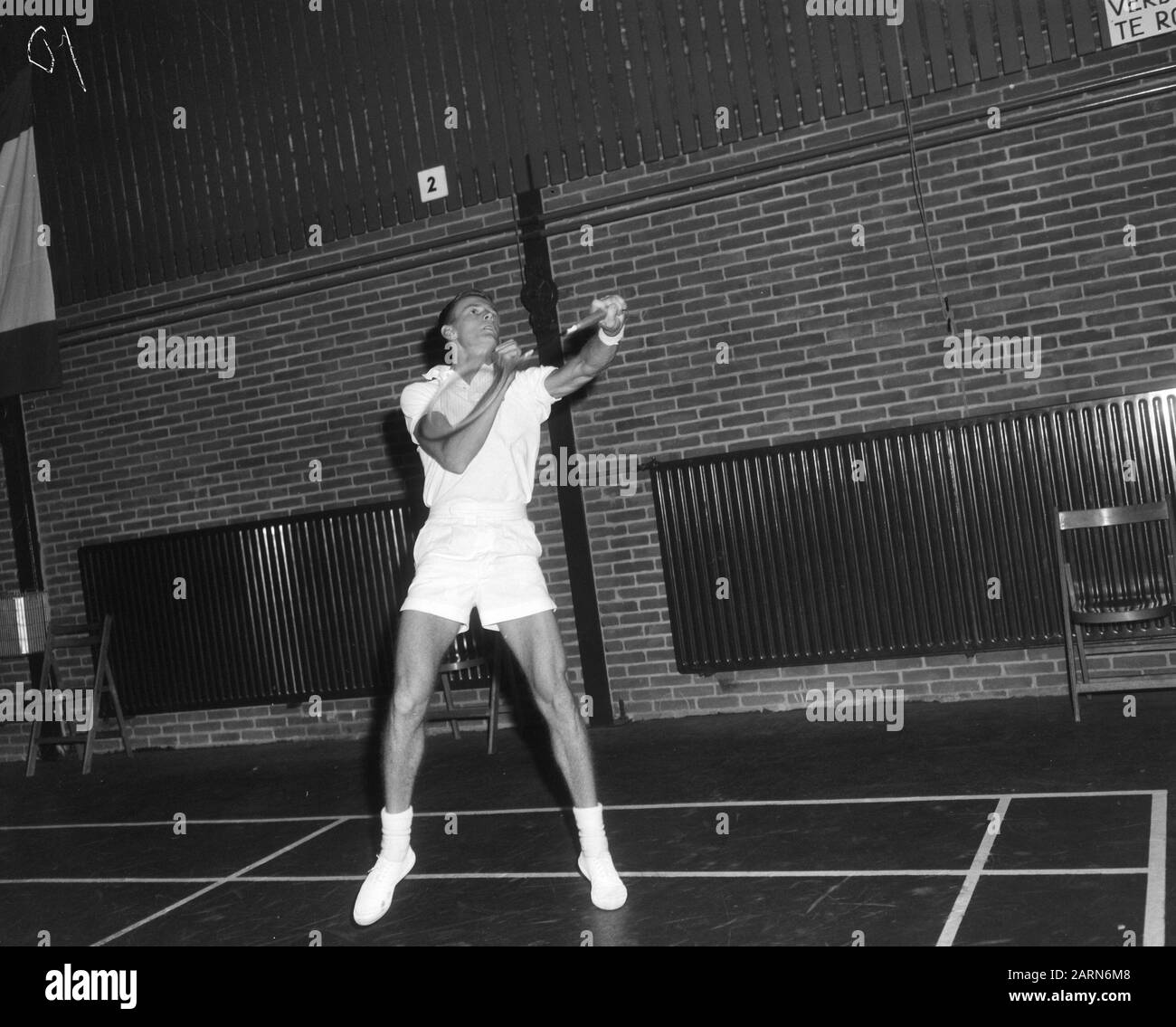 Campionati Internazionali Di Badminton A Haarlem, Alan Parson (Sudafrica) In Azione Data: 13 Febbraio 1965 Località: Haarlem, Sudafrica Parole Chiave: Badminton, Campionati : Bilsen, Joop Van/Anefo Foto Stock